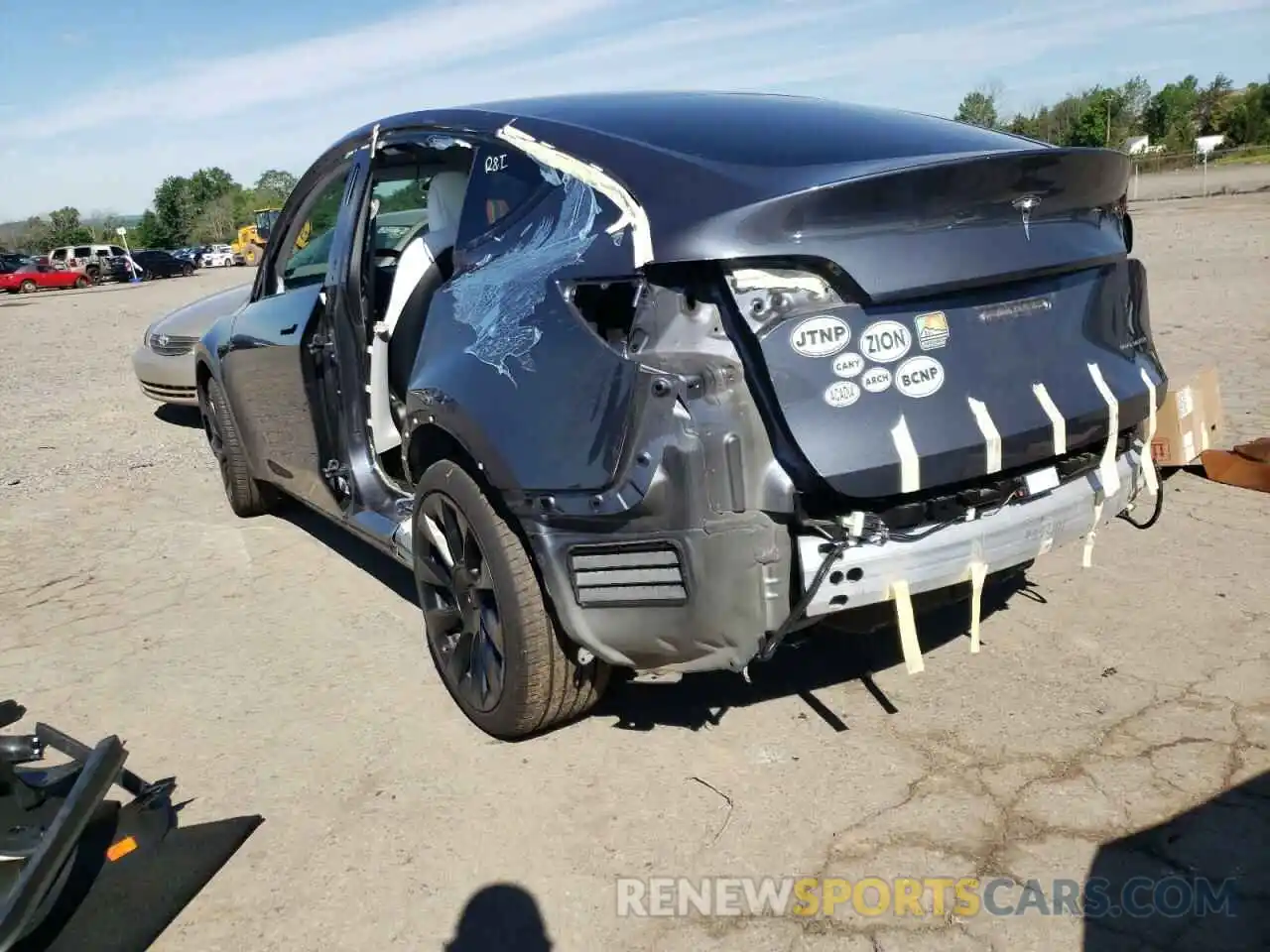 9 Photograph of a damaged car 5YJYGDEEXLF037444 TESLA MODEL Y 2020