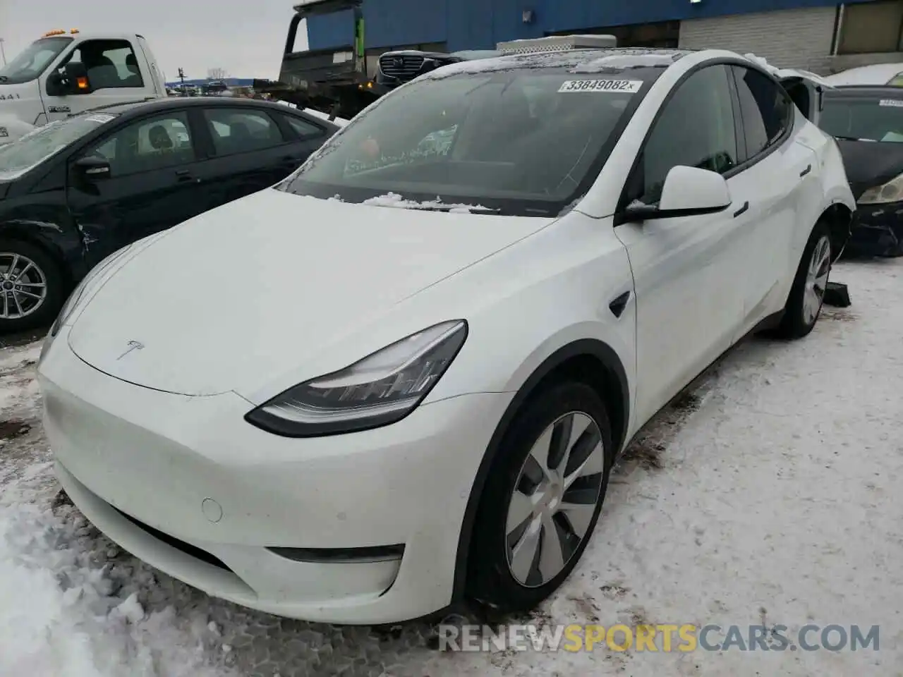 2 Photograph of a damaged car 5YJYGDEEXLF038268 TESLA MODEL Y 2020