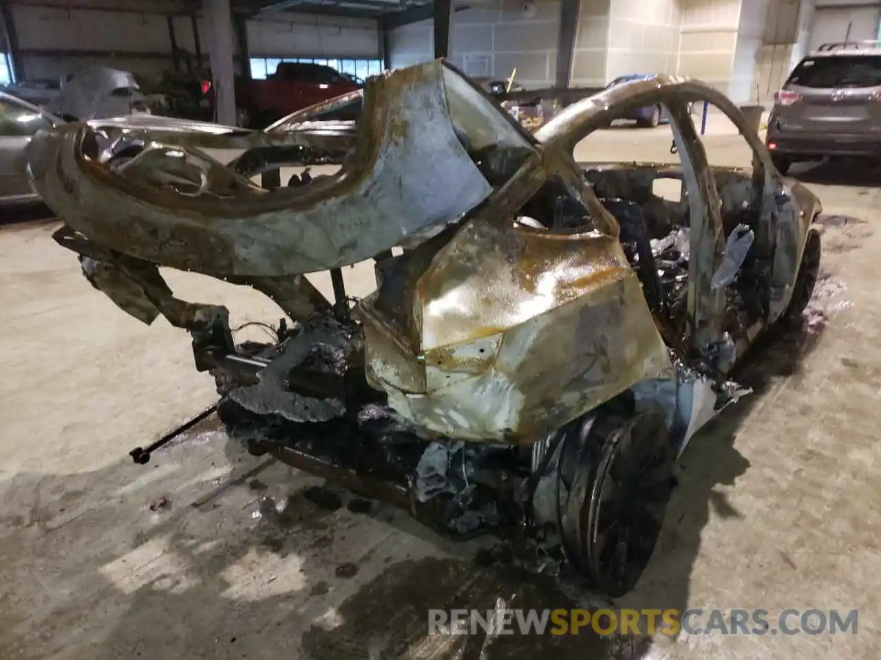 4 Photograph of a damaged car 5YJYGDEEXLF041235 TESLA MODEL Y 2020