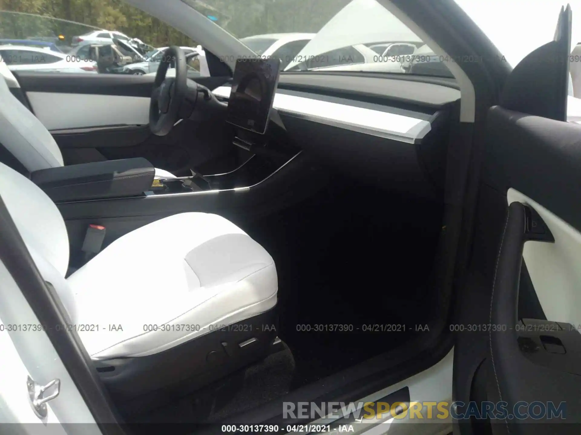 5 Photograph of a damaged car 5YJYGDEEXLF044829 TESLA MODEL Y 2020