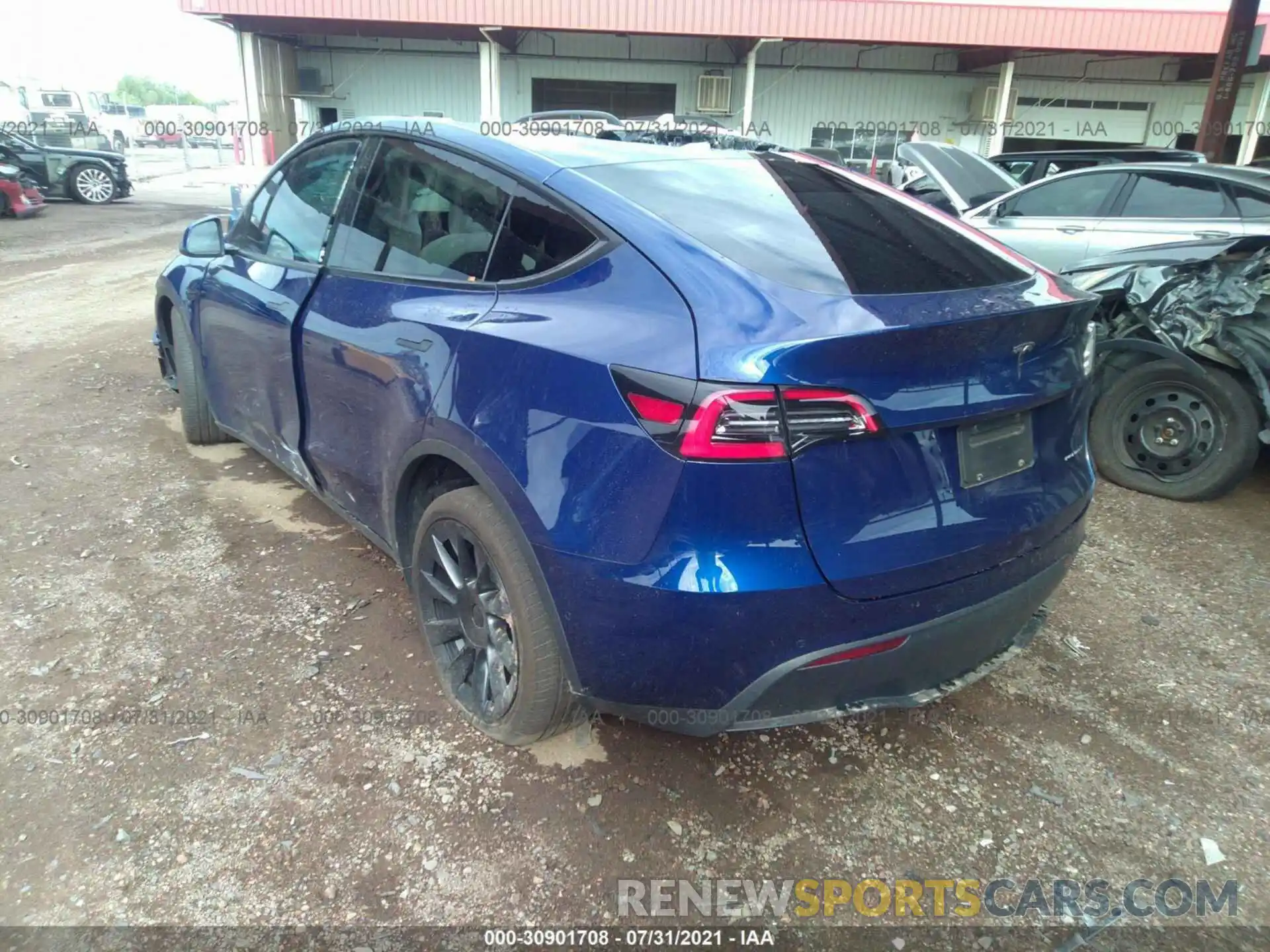 3 Photograph of a damaged car 5YJYGDEEXLF046077 TESLA MODEL Y 2020