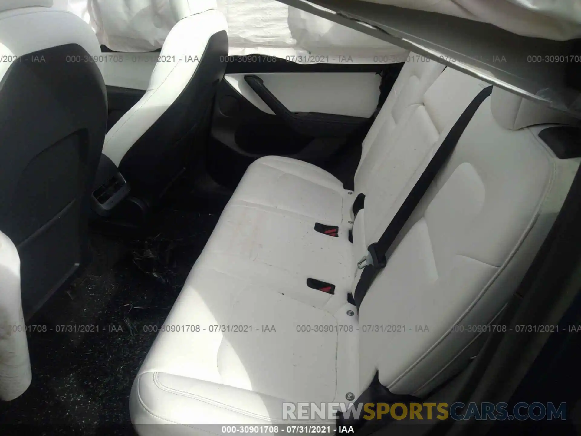 8 Photograph of a damaged car 5YJYGDEEXLF046077 TESLA MODEL Y 2020