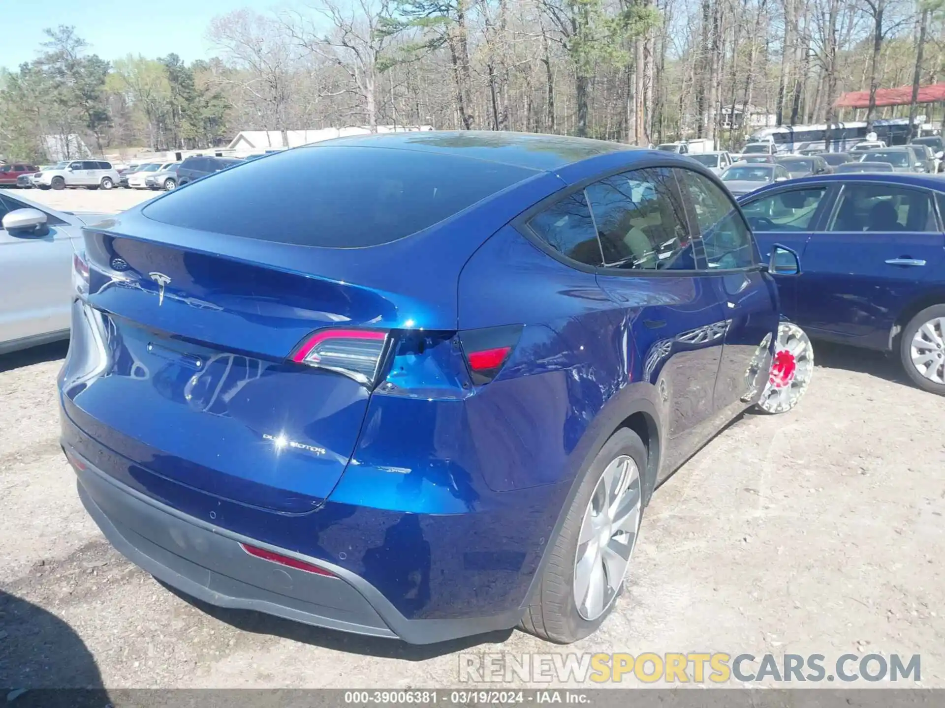 19 Photograph of a damaged car 5YJYGDEEXLF049349 TESLA MODEL Y 2020