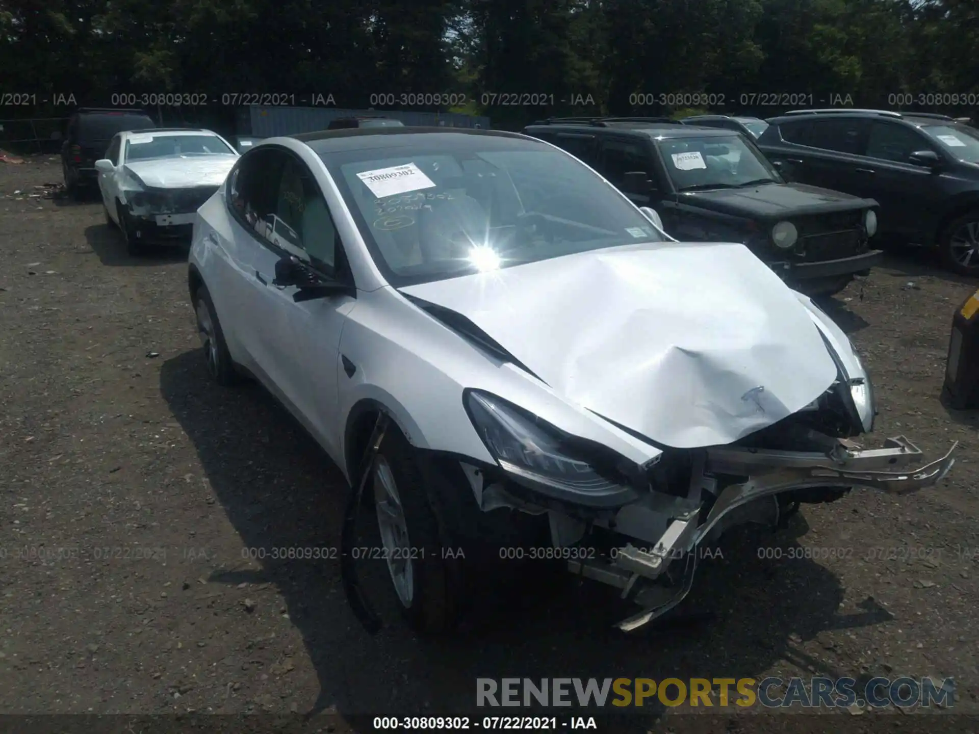 1 Photograph of a damaged car 5YJYGDEEXLF049965 TESLA MODEL Y 2020