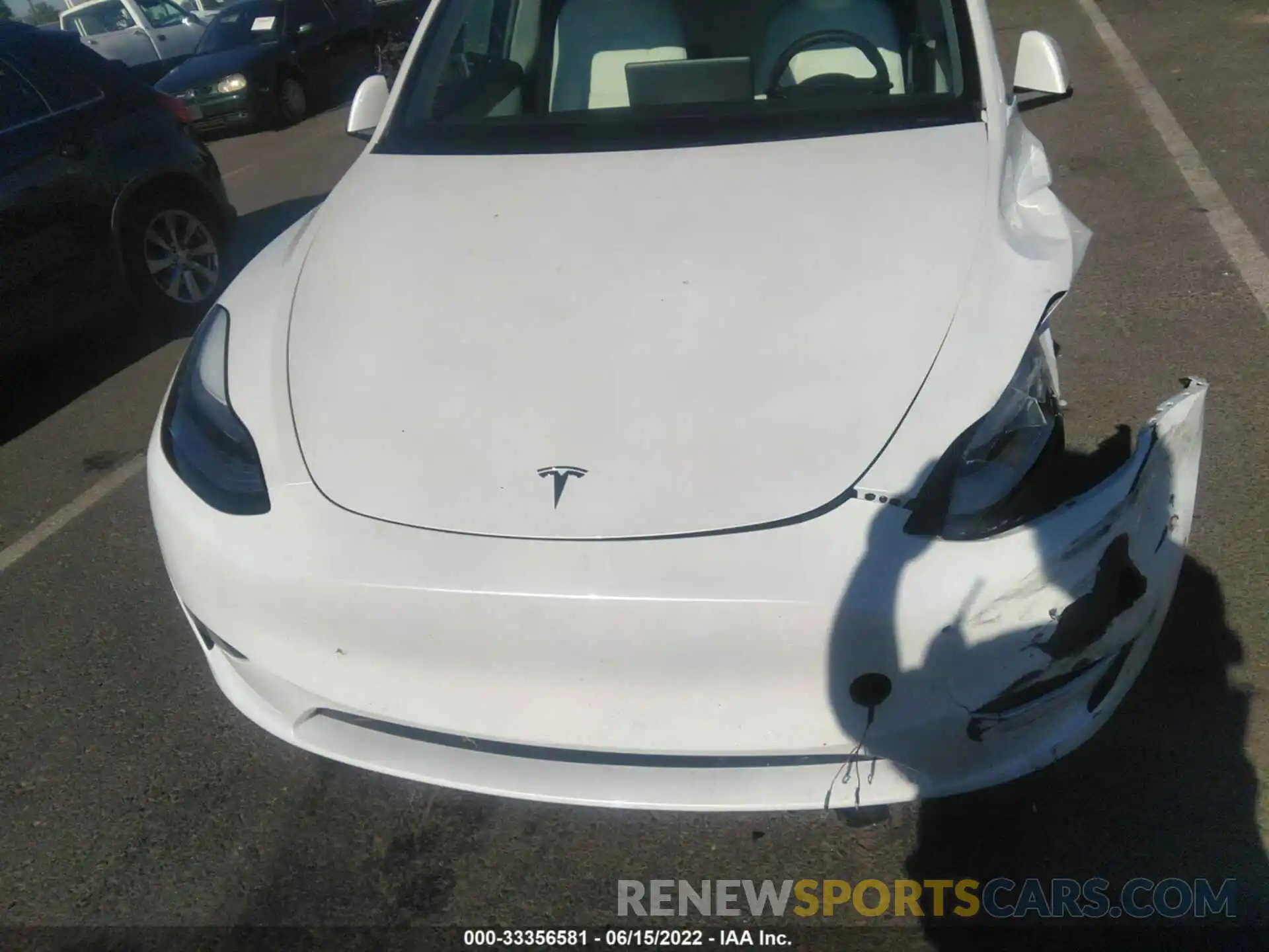 10 Photograph of a damaged car 5YJYGDEEXLF058469 TESLA MODEL Y 2020