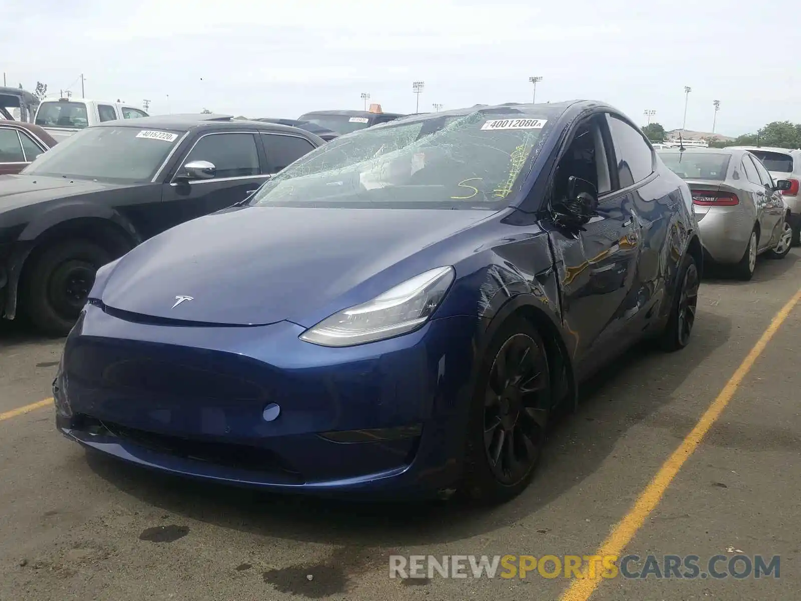 2 Photograph of a damaged car 5YJYGDEF0LF000816 TESLA MODEL Y 2020