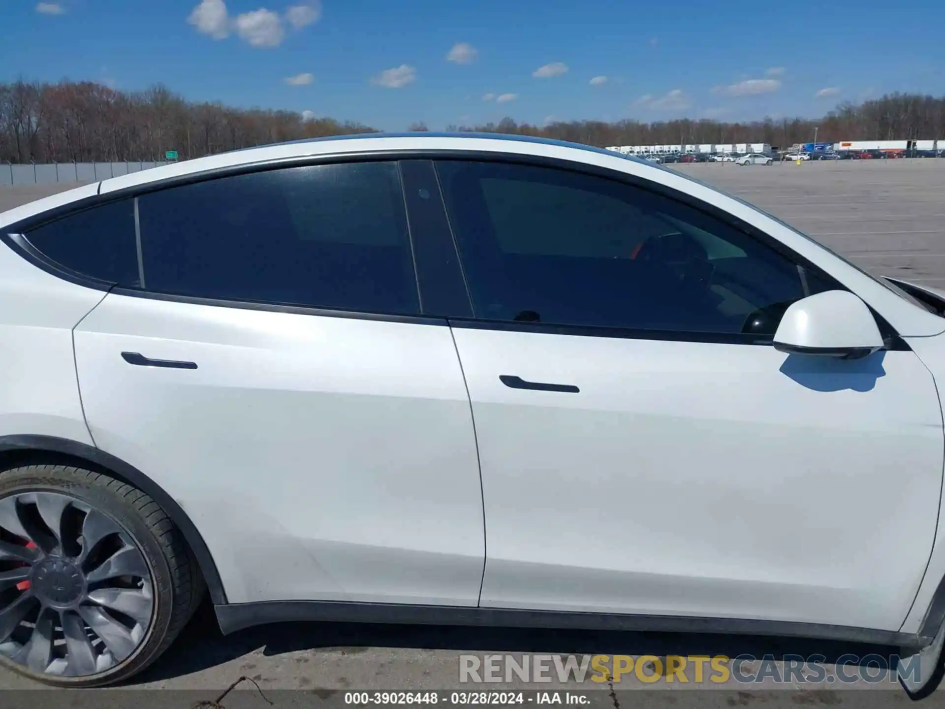 13 Photograph of a damaged car 5YJYGDEF0LF011931 TESLA MODEL Y 2020