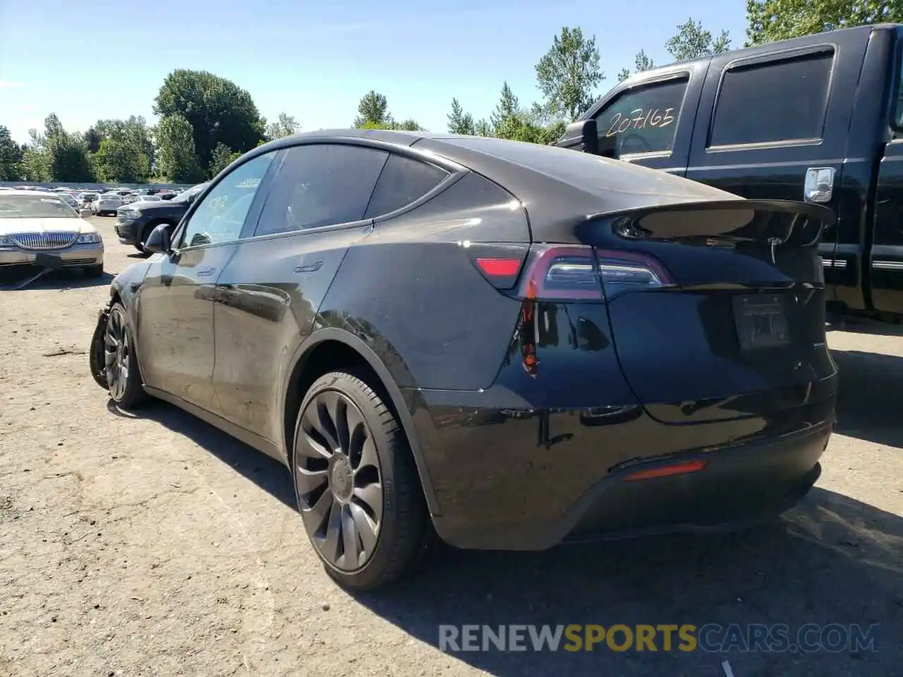 3 Photograph of a damaged car 5YJYGDEF0LF016076 TESLA MODEL Y 2020