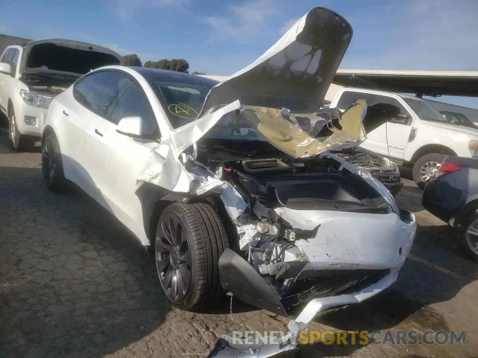 1 Photograph of a damaged car 5YJYGDEF0LF058800 TESLA MODEL Y 2020