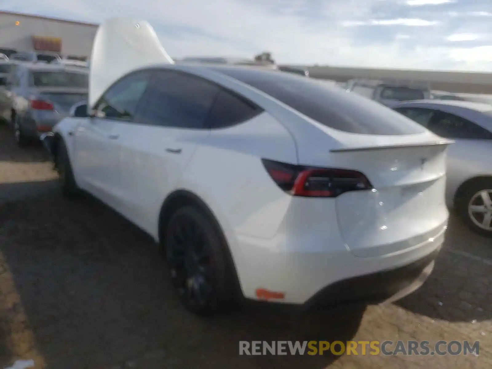 3 Photograph of a damaged car 5YJYGDEF0LF058800 TESLA MODEL Y 2020