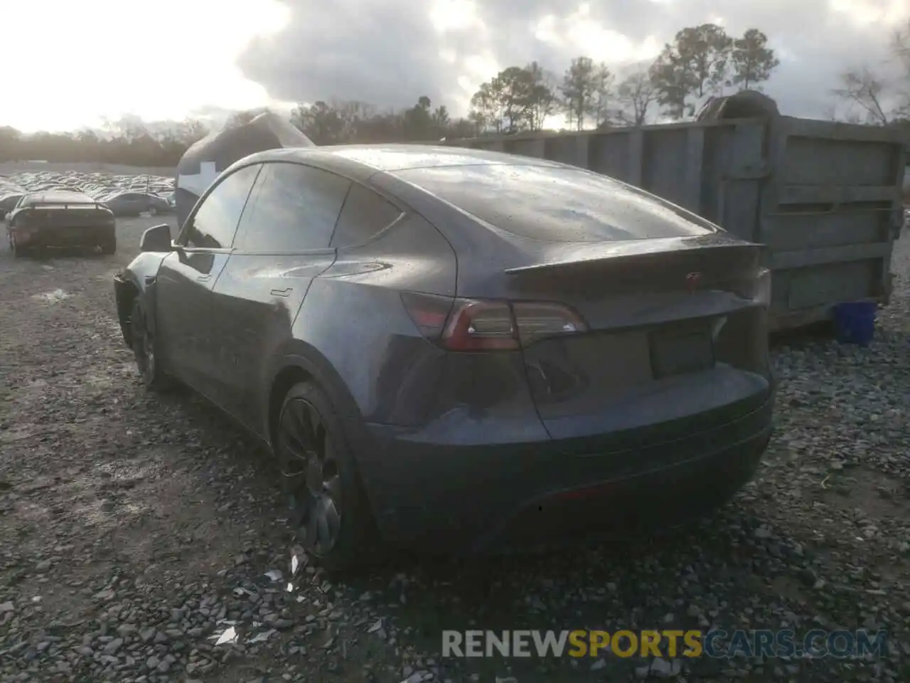 3 Photograph of a damaged car 5YJYGDEF1LF001411 TESLA MODEL Y 2020