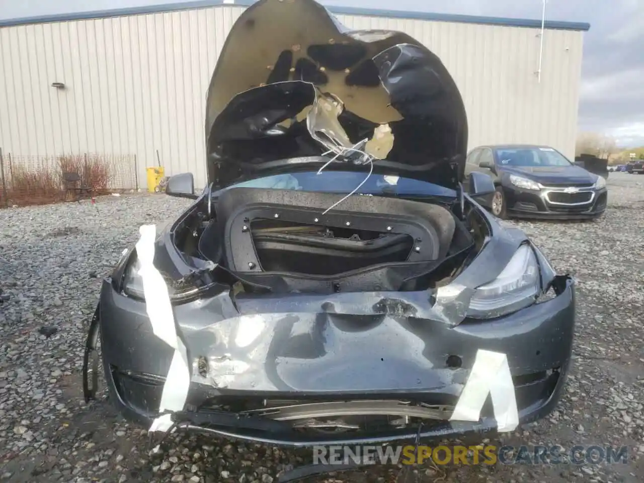 9 Photograph of a damaged car 5YJYGDEF1LF001411 TESLA MODEL Y 2020