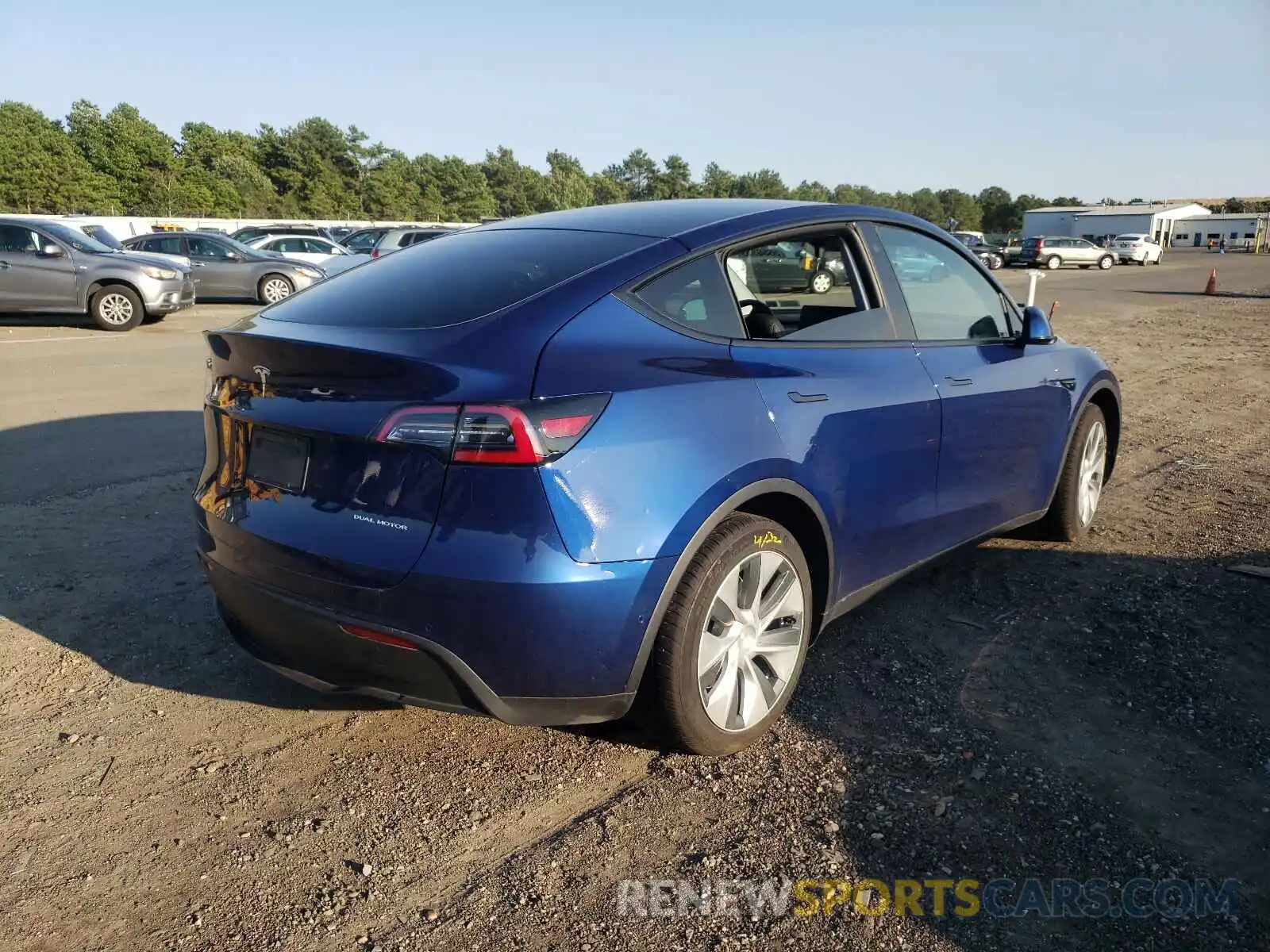 4 Photograph of a damaged car 5YJYGDEF1LF005717 TESLA MODEL Y 2020