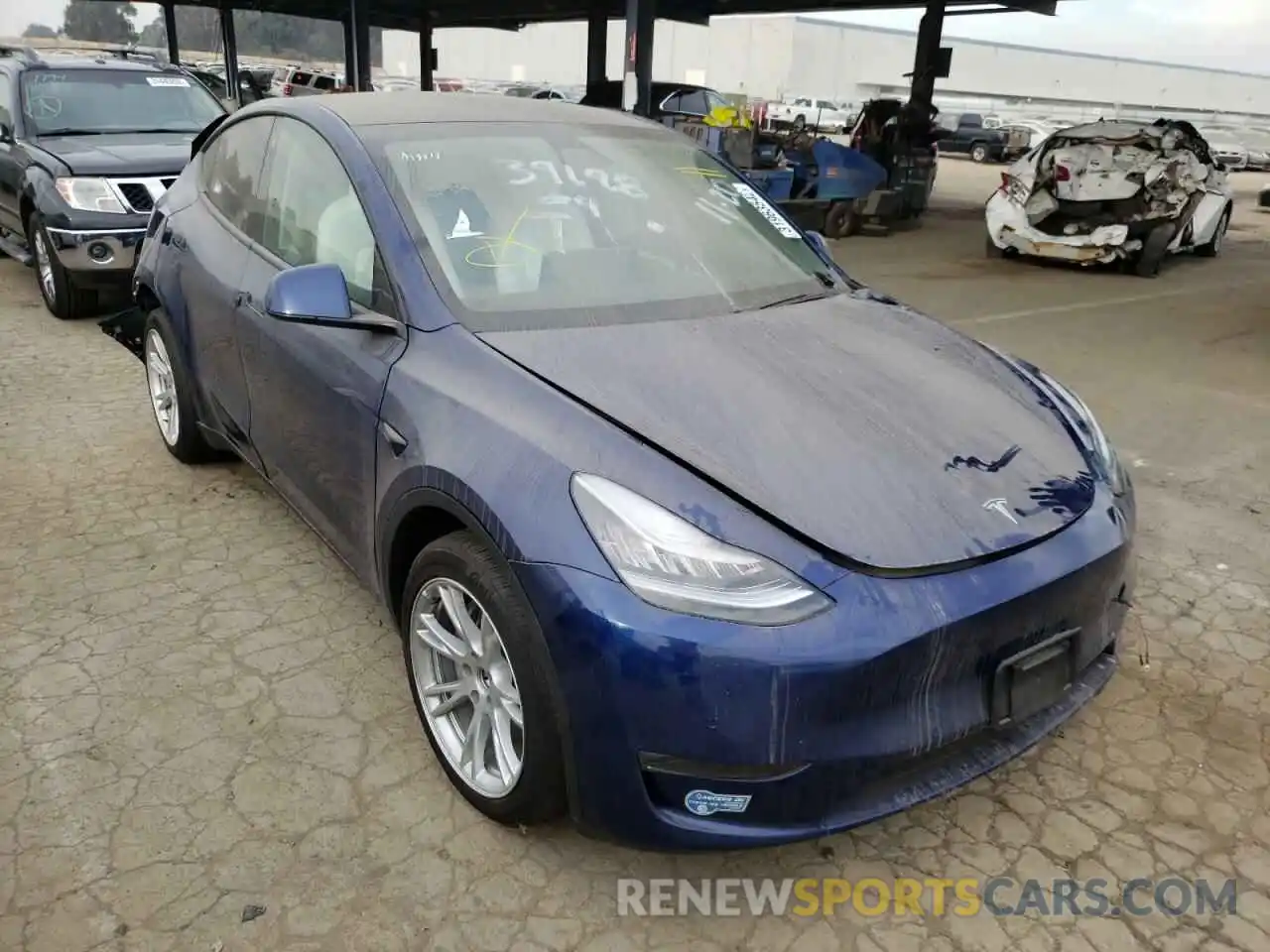 1 Photograph of a damaged car 5YJYGDEF1LF038491 TESLA MODEL Y 2020