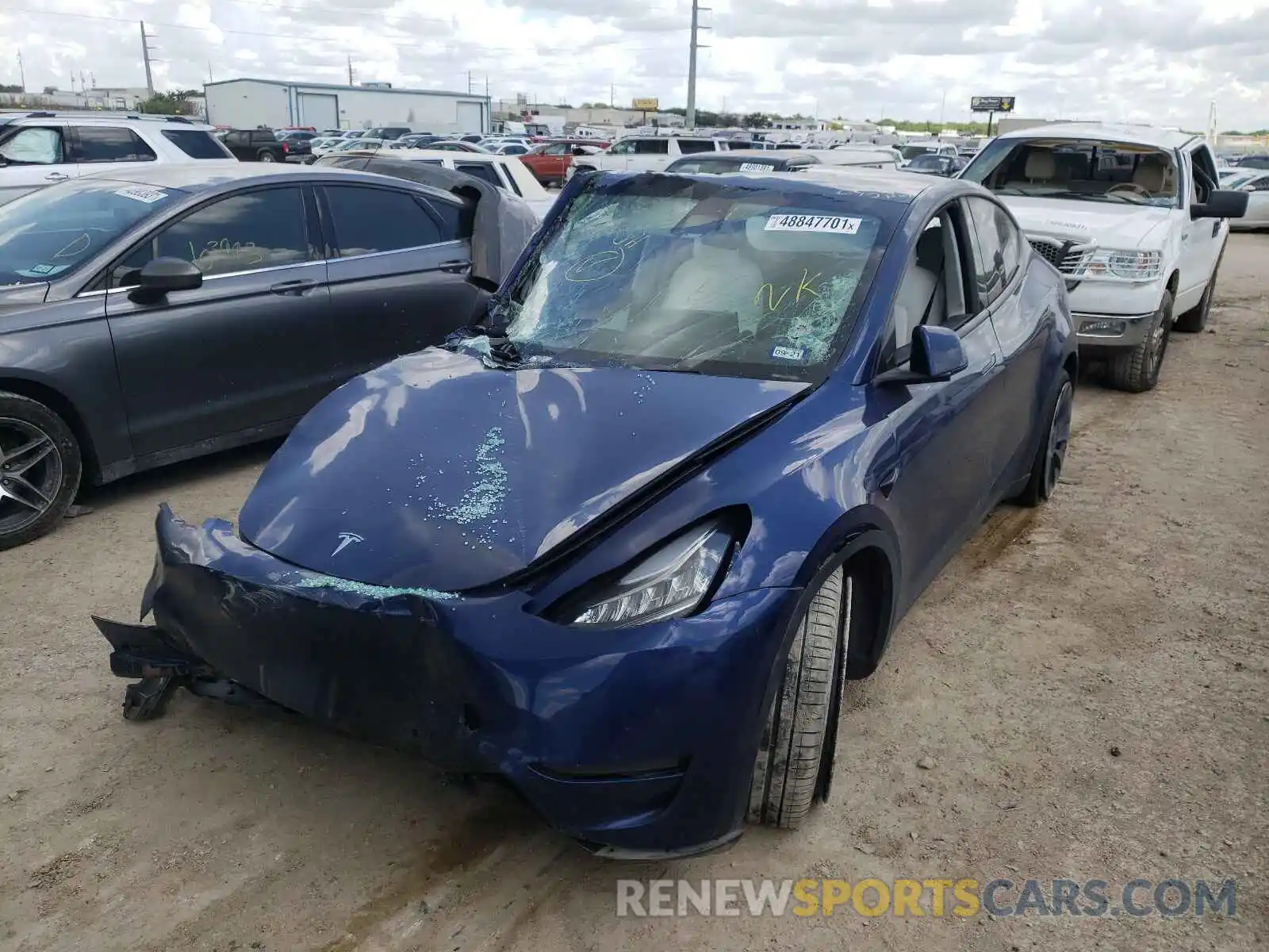 2 Photograph of a damaged car 5YJYGDEF1LF049622 TESLA MODEL Y 2020