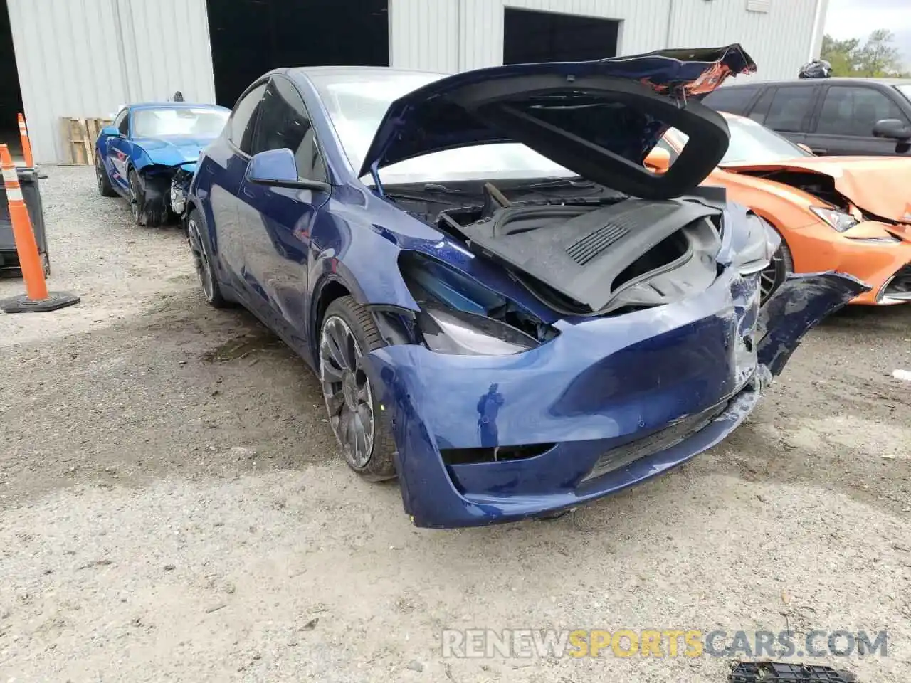 1 Photograph of a damaged car 5YJYGDEF2LF001353 TESLA MODEL Y 2020