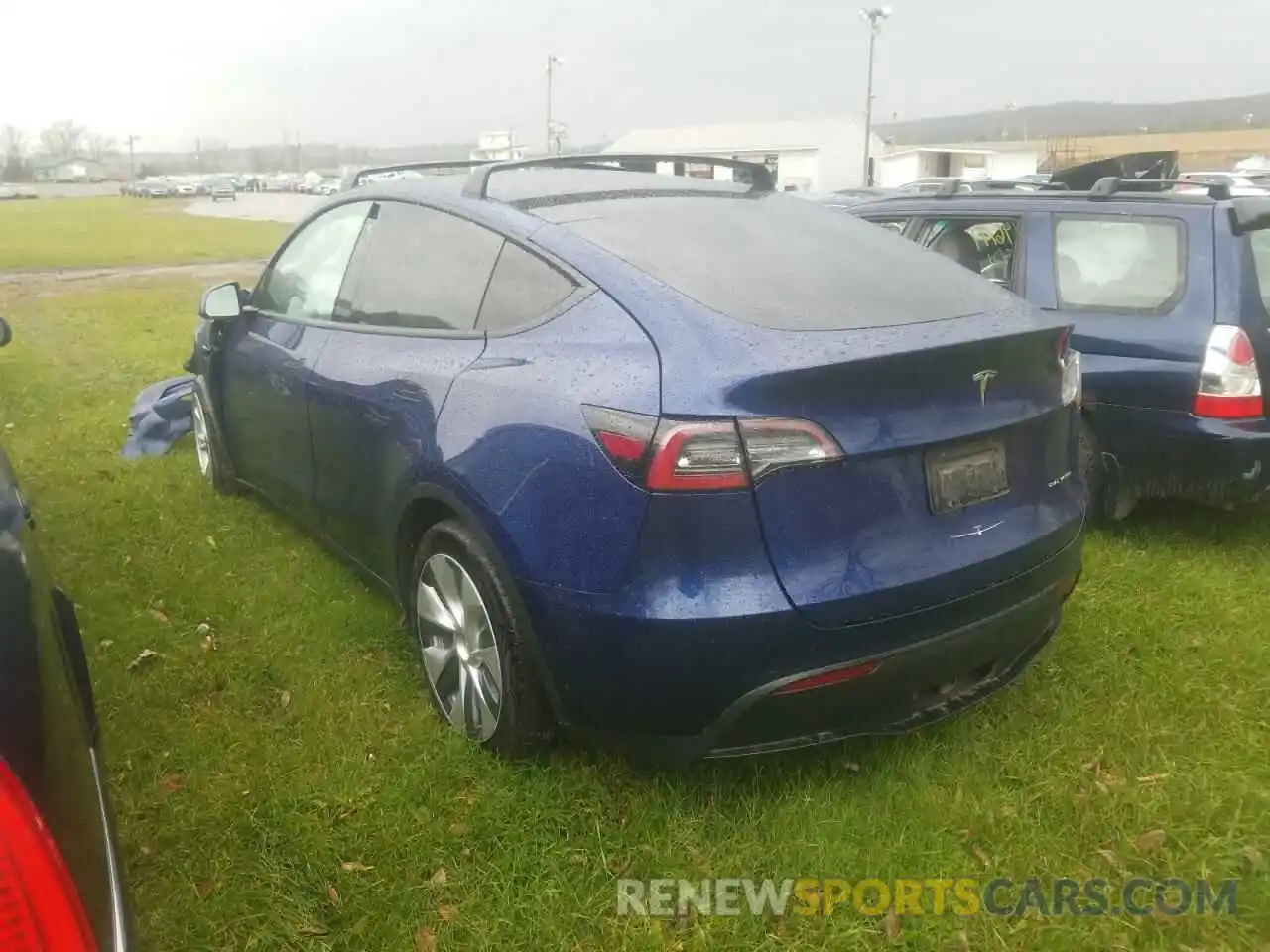 3 Photograph of a damaged car 5YJYGDEF2LF002258 TESLA MODEL Y 2020