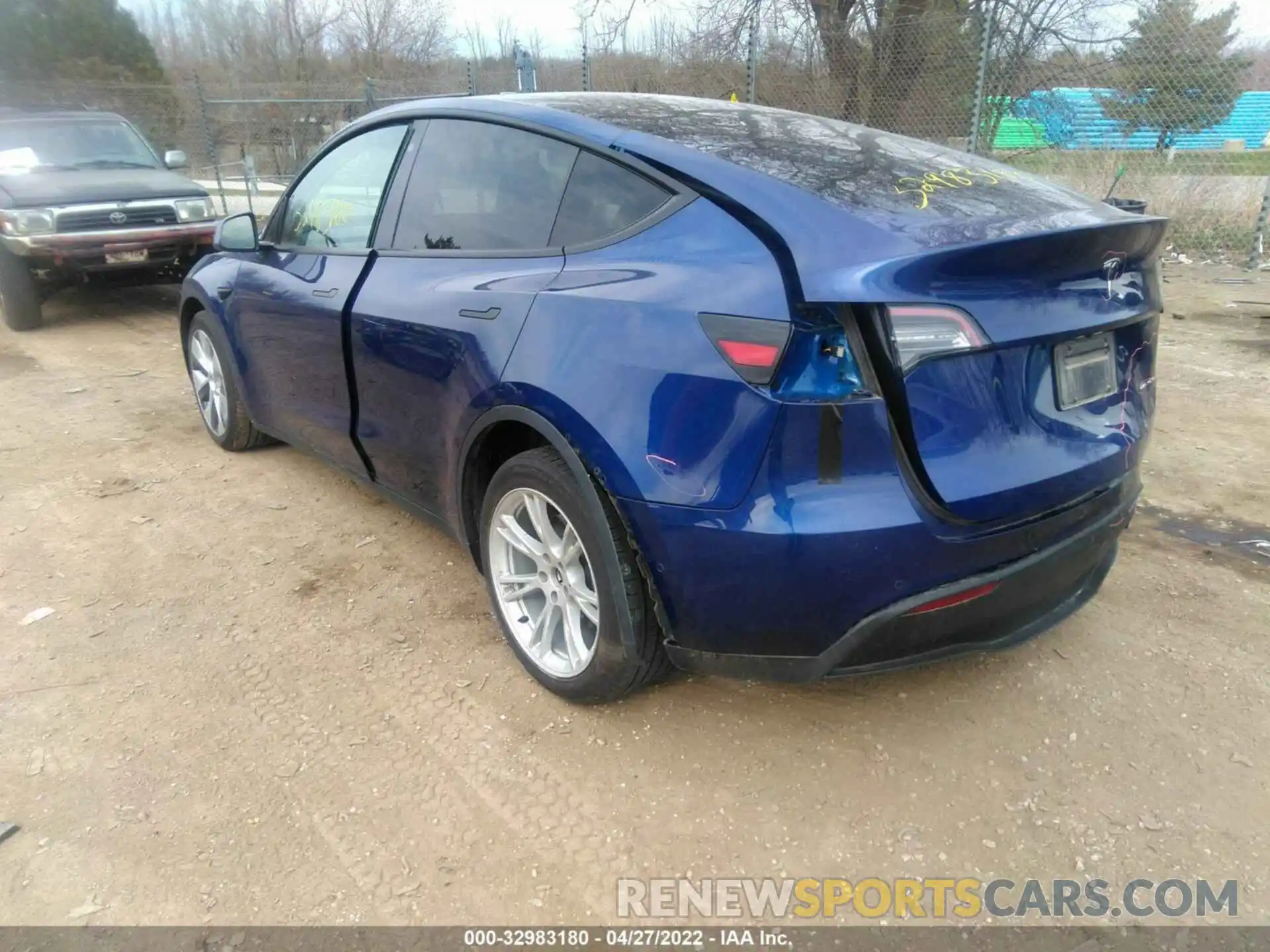 3 Photograph of a damaged car 5YJYGDEF2LF005659 TESLA MODEL Y 2020