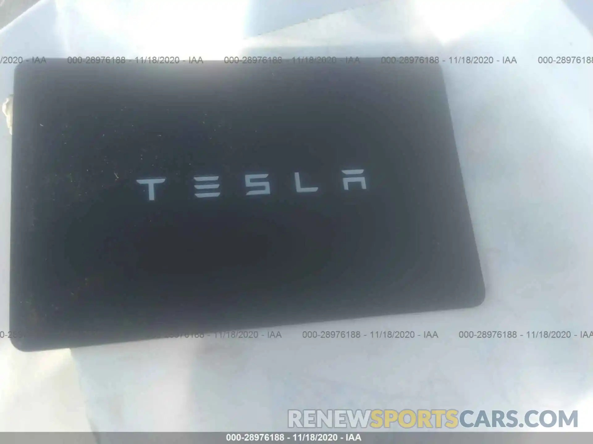 11 Photograph of a damaged car 5YJYGDEF2LF012191 TESLA MODEL Y 2020