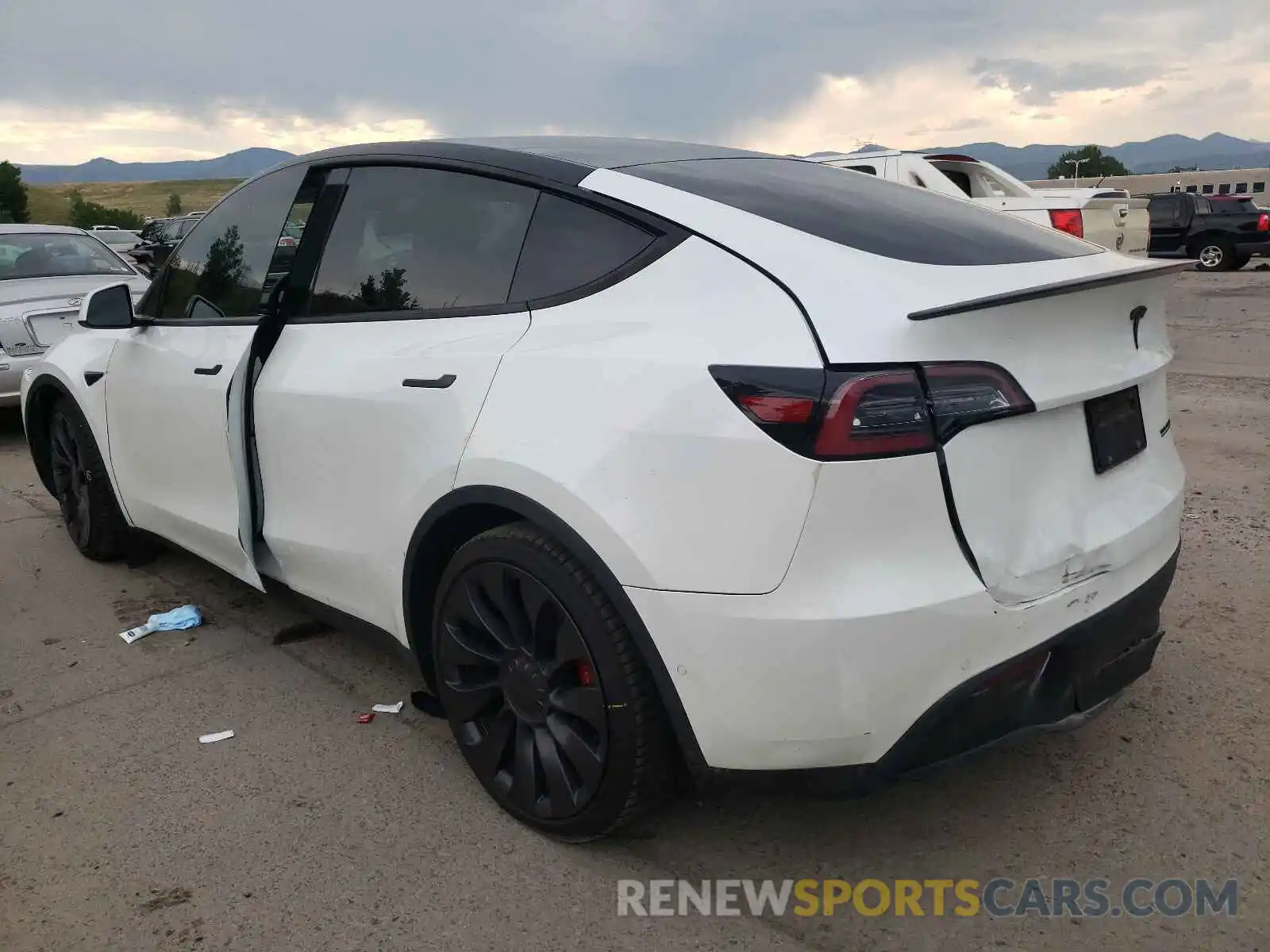 3 Photograph of a damaged car 5YJYGDEF2LF018279 TESLA MODEL Y 2020