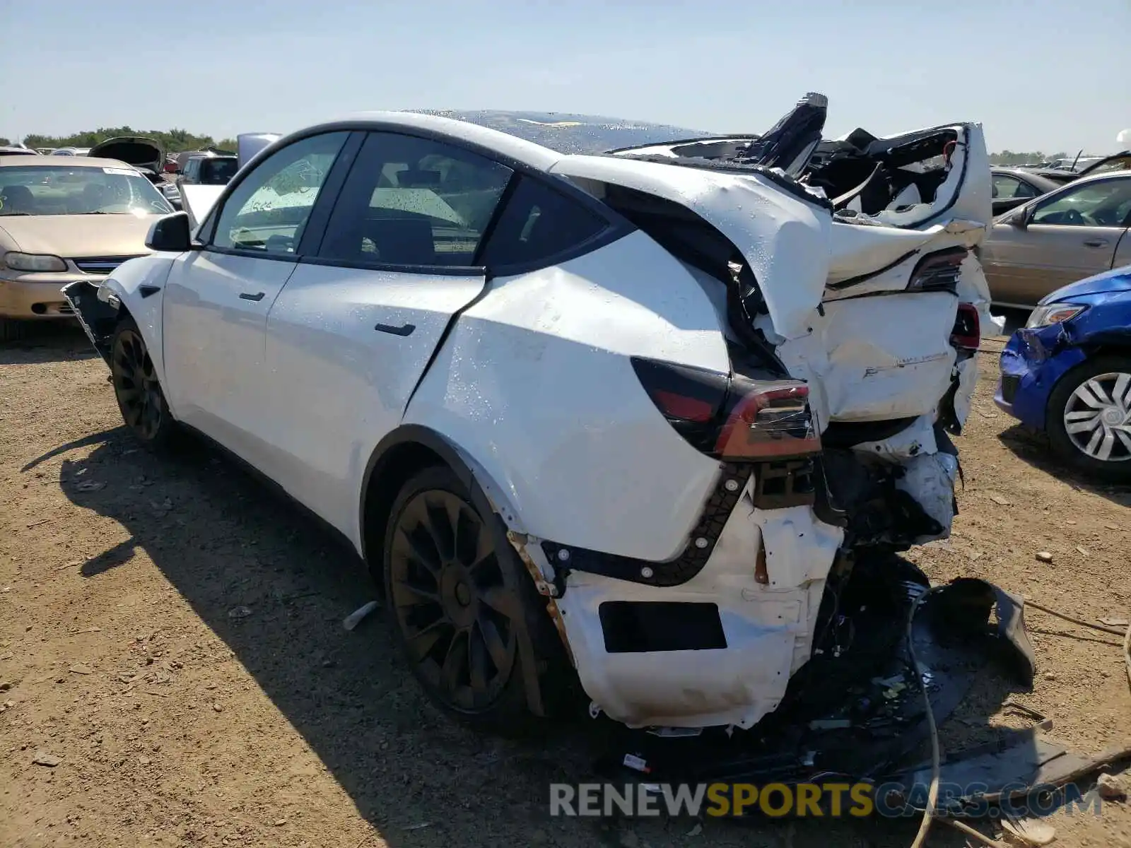 3 Photograph of a damaged car 5YJYGDEF2LF023871 TESLA MODEL Y 2020