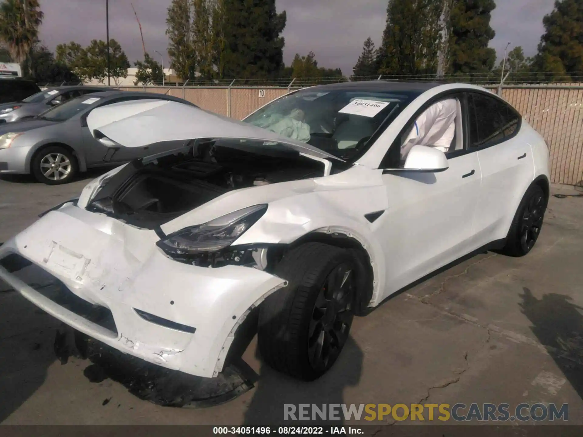 2 Photograph of a damaged car 5YJYGDEF2LF024244 TESLA MODEL Y 2020