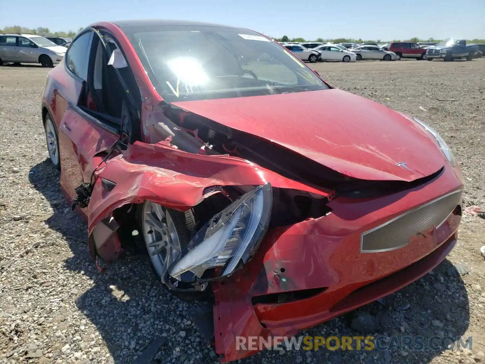 1 Photograph of a damaged car 5YJYGDEF2LF039097 TESLA MODEL Y 2020