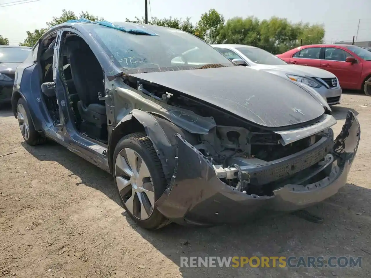 1 Photograph of a damaged car 5YJYGDEF3LF005993 TESLA MODEL Y 2020