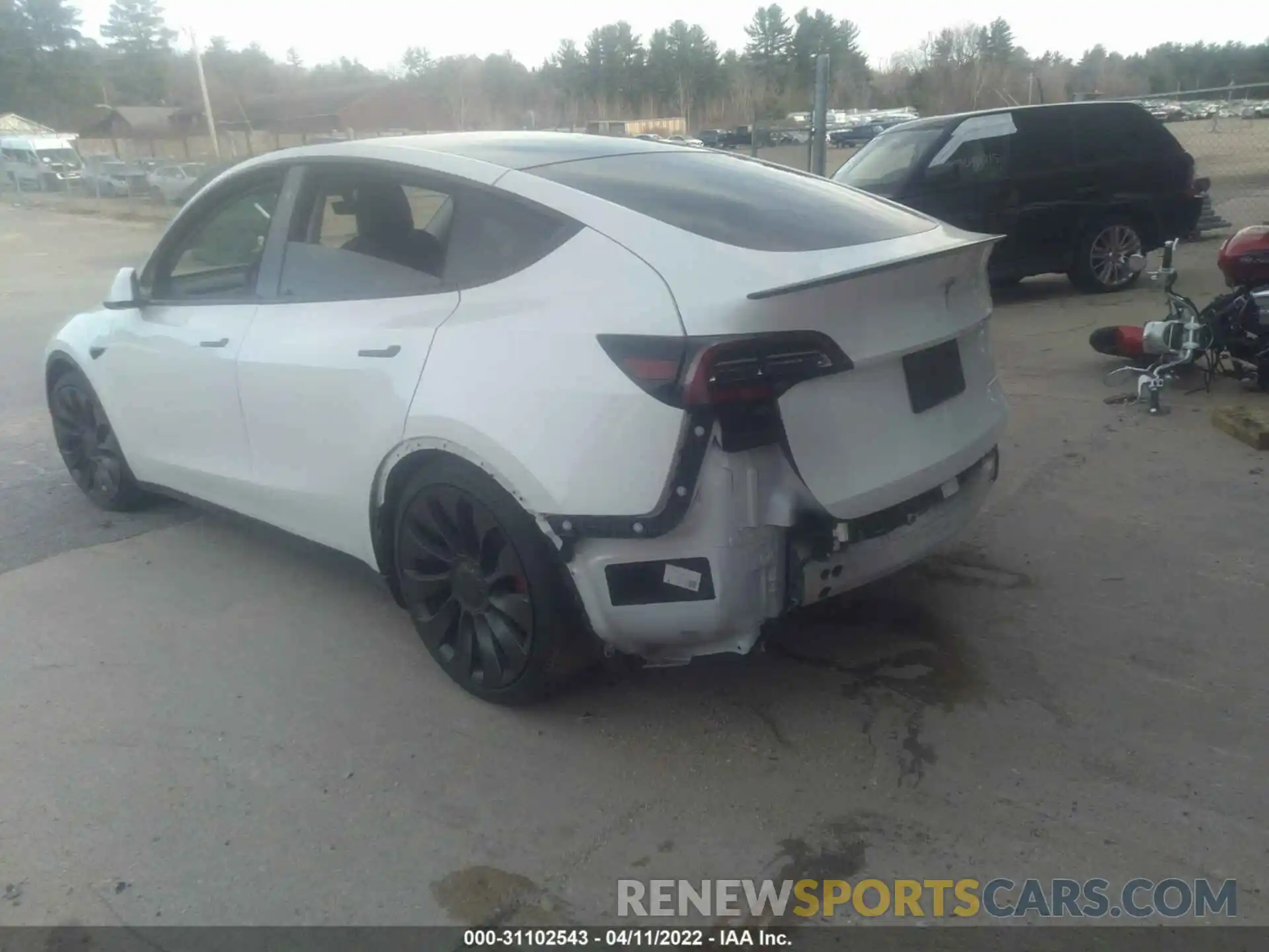 3 Photograph of a damaged car 5YJYGDEF3LF012300 TESLA MODEL Y 2020