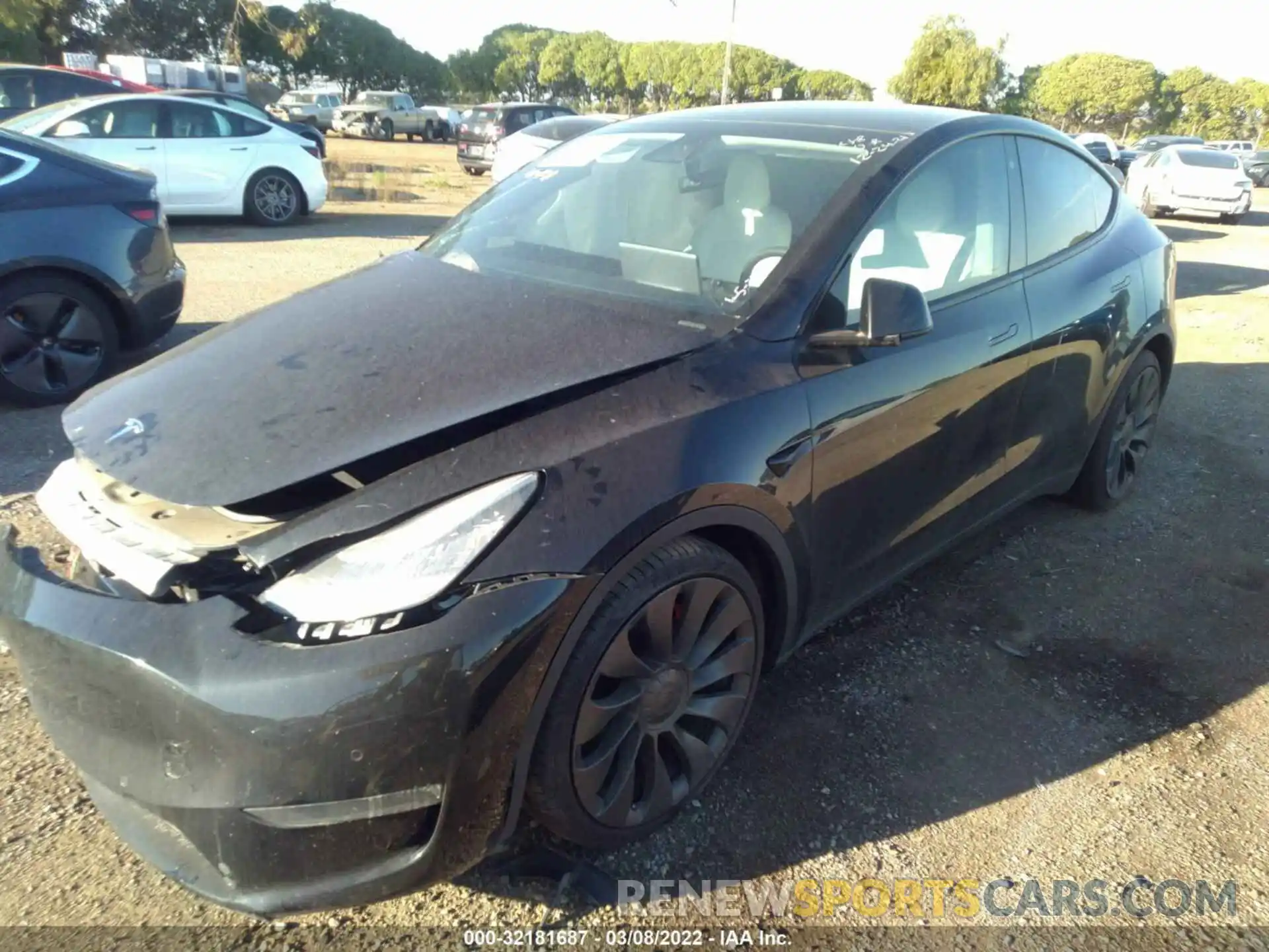 2 Photograph of a damaged car 5YJYGDEF3LF021692 TESLA MODEL Y 2020