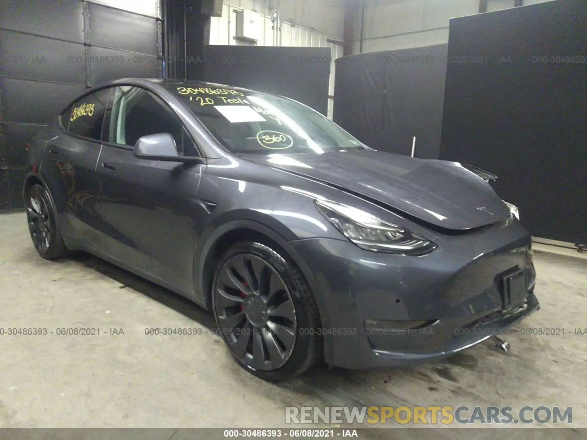 1 Photograph of a damaged car 5YJYGDEF3LF033664 TESLA MODEL Y 2020