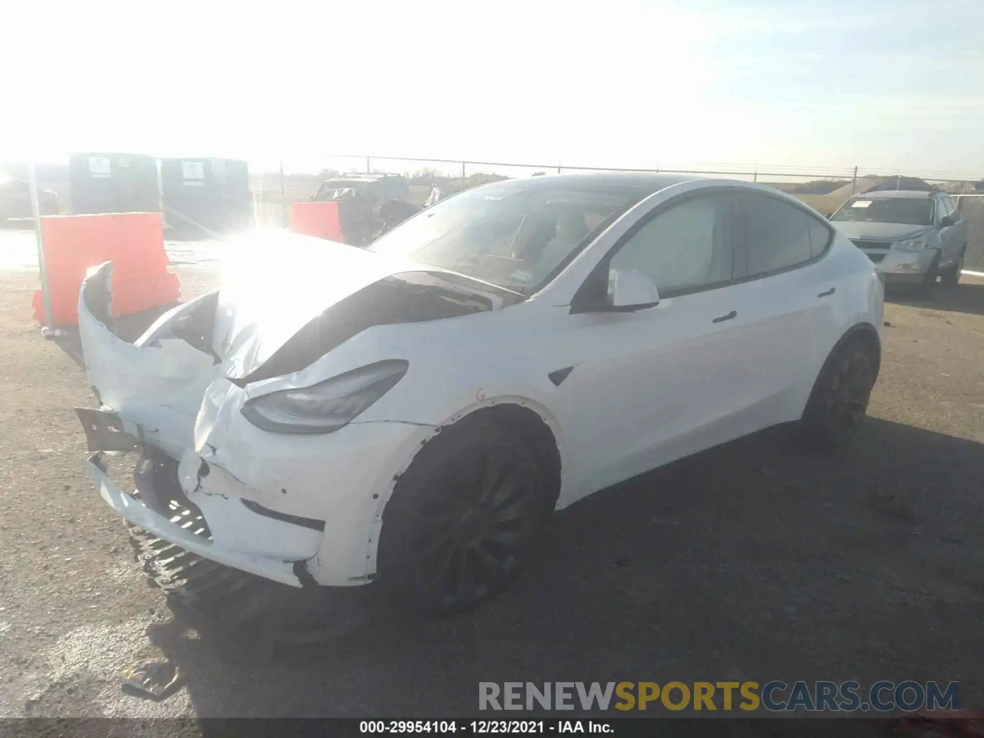 2 Photograph of a damaged car 5YJYGDEF3LF040775 TESLA MODEL Y 2020