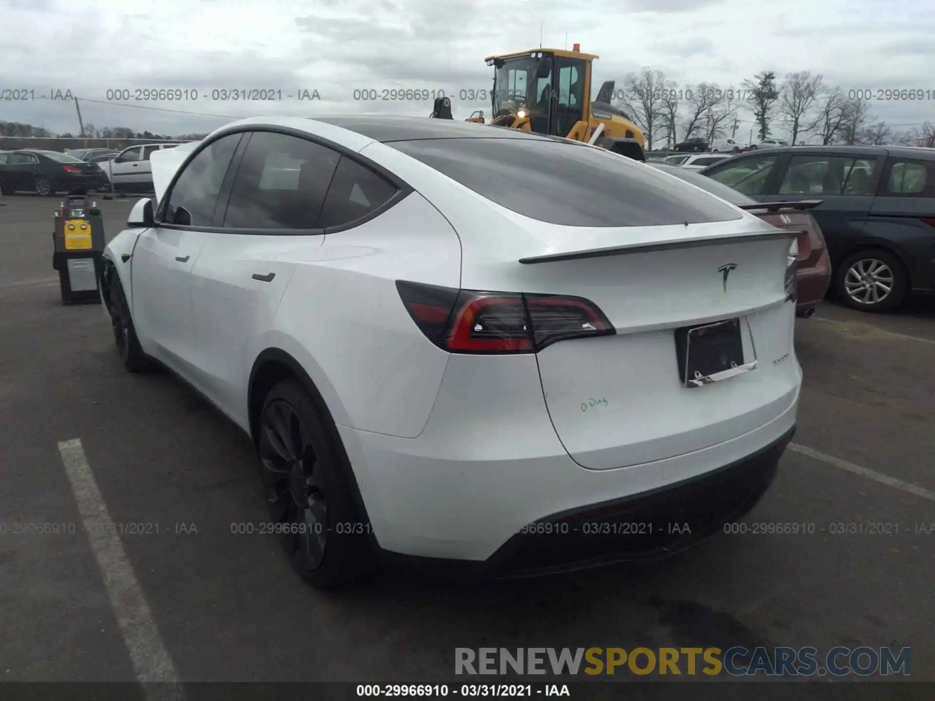 3 Фотография поврежденного автомобиля 5YJYGDEF3LF050030 TESLA MODEL Y 2020