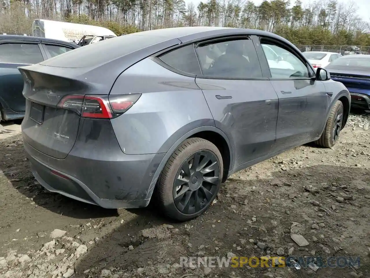 3 Photograph of a damaged car 5YJYGDEF4LF002522 TESLA MODEL Y 2020