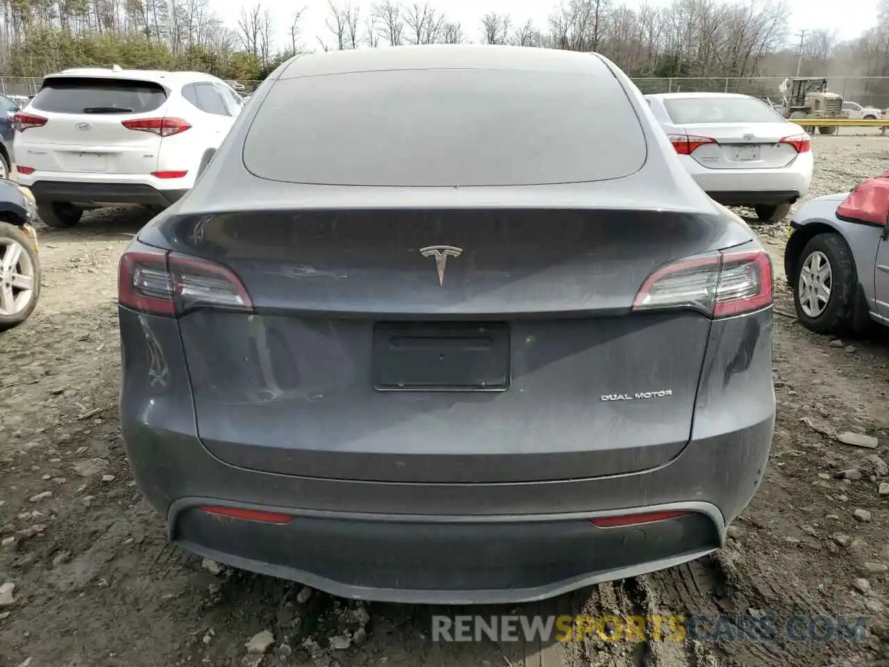 6 Photograph of a damaged car 5YJYGDEF4LF002522 TESLA MODEL Y 2020