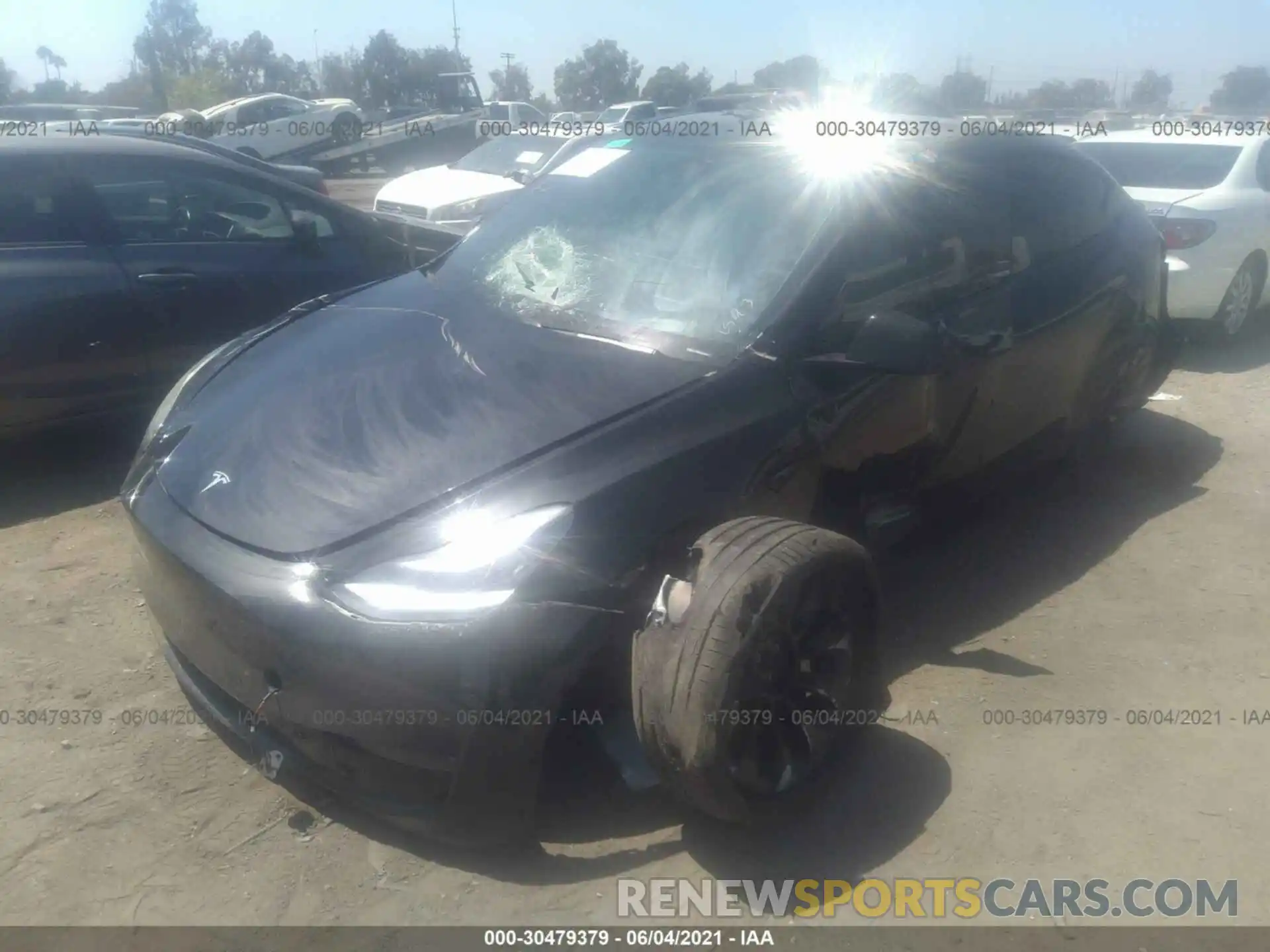 2 Photograph of a damaged car 5YJYGDEF4LF018283 TESLA MODEL Y 2020