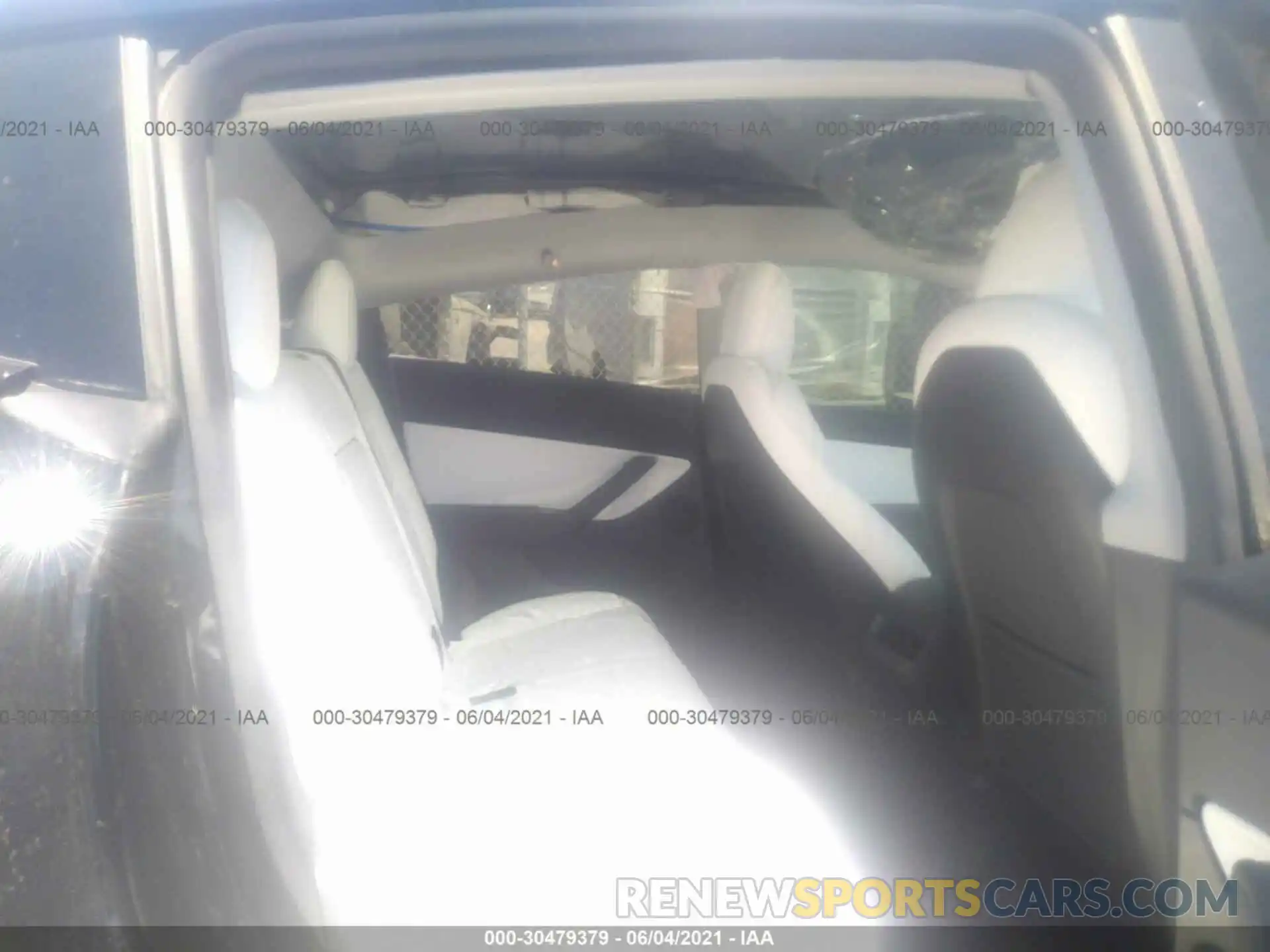 8 Photograph of a damaged car 5YJYGDEF4LF018283 TESLA MODEL Y 2020