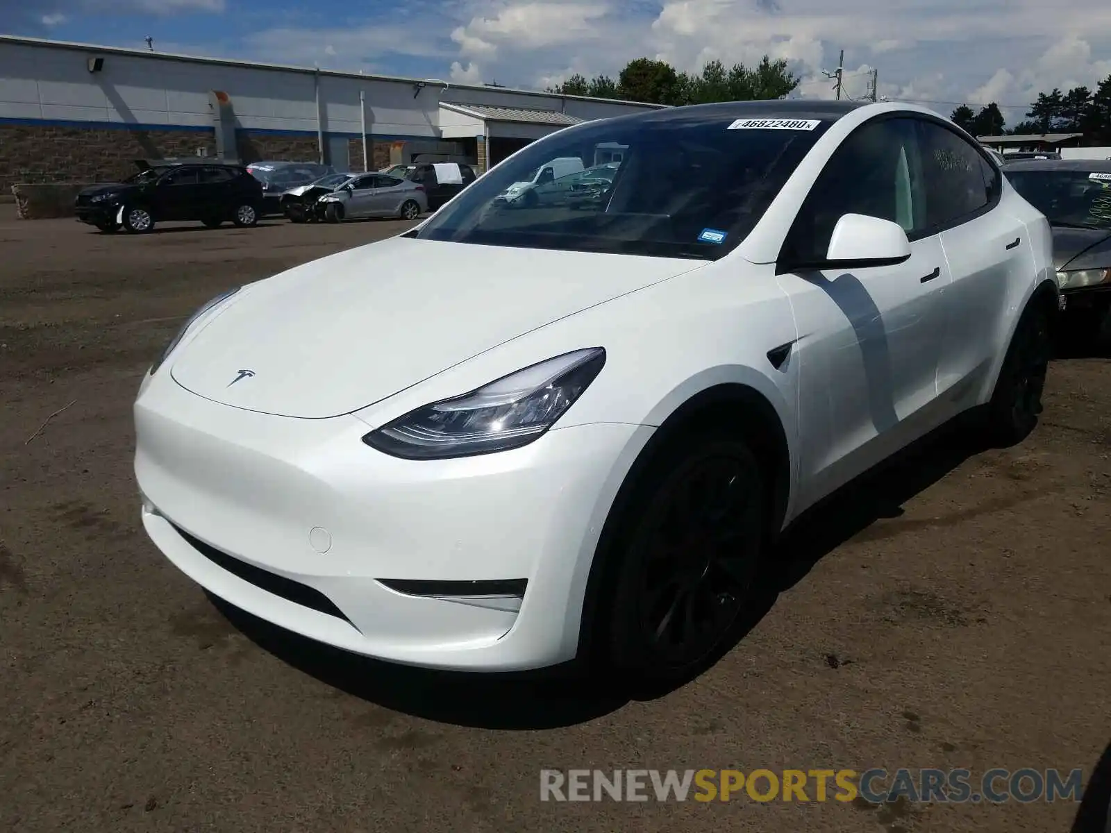 2 Photograph of a damaged car 5YJYGDEF5LF001590 TESLA MODEL Y 2020