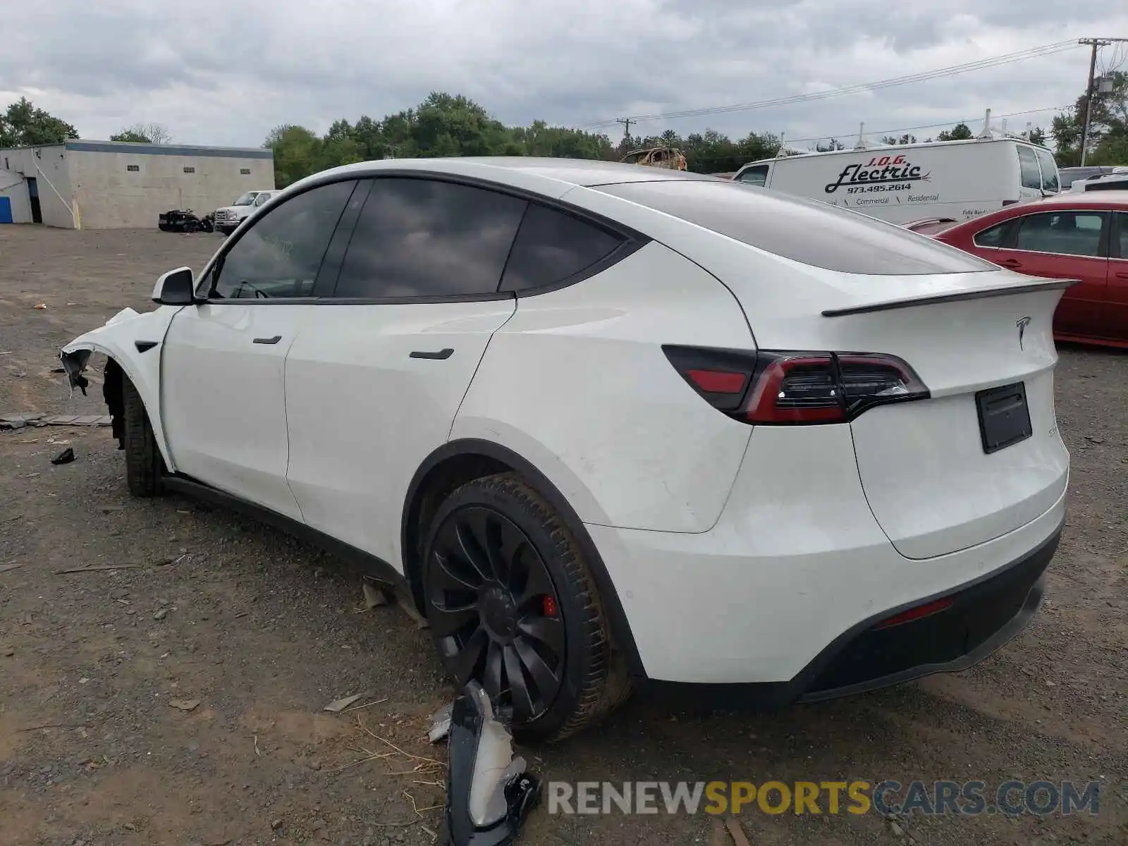 3 Photograph of a damaged car 5YJYGDEF5LF003520 TESLA MODEL Y 2020