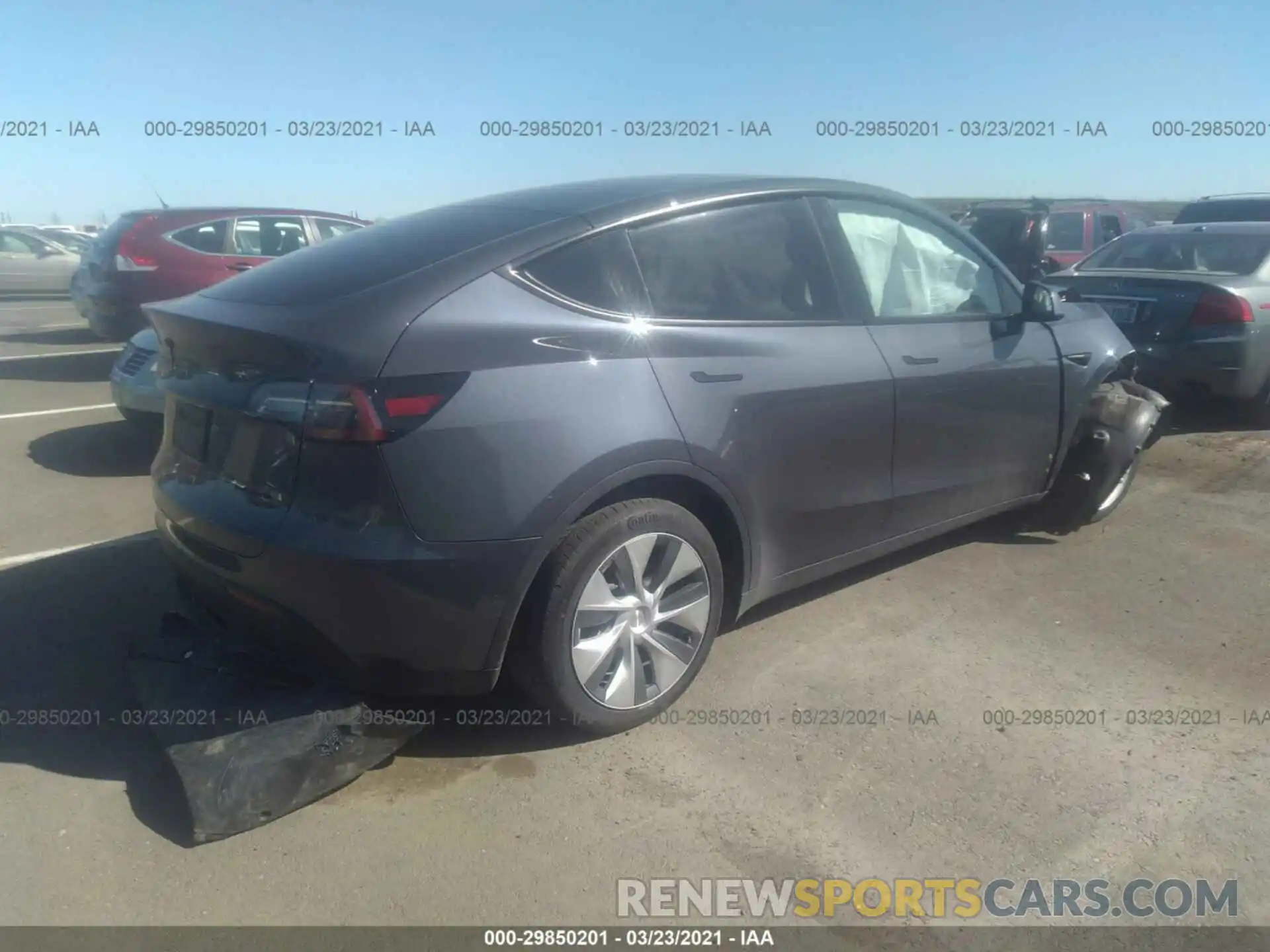 4 Photograph of a damaged car 5YJYGDEF5LF005526 TESLA MODEL Y 2020