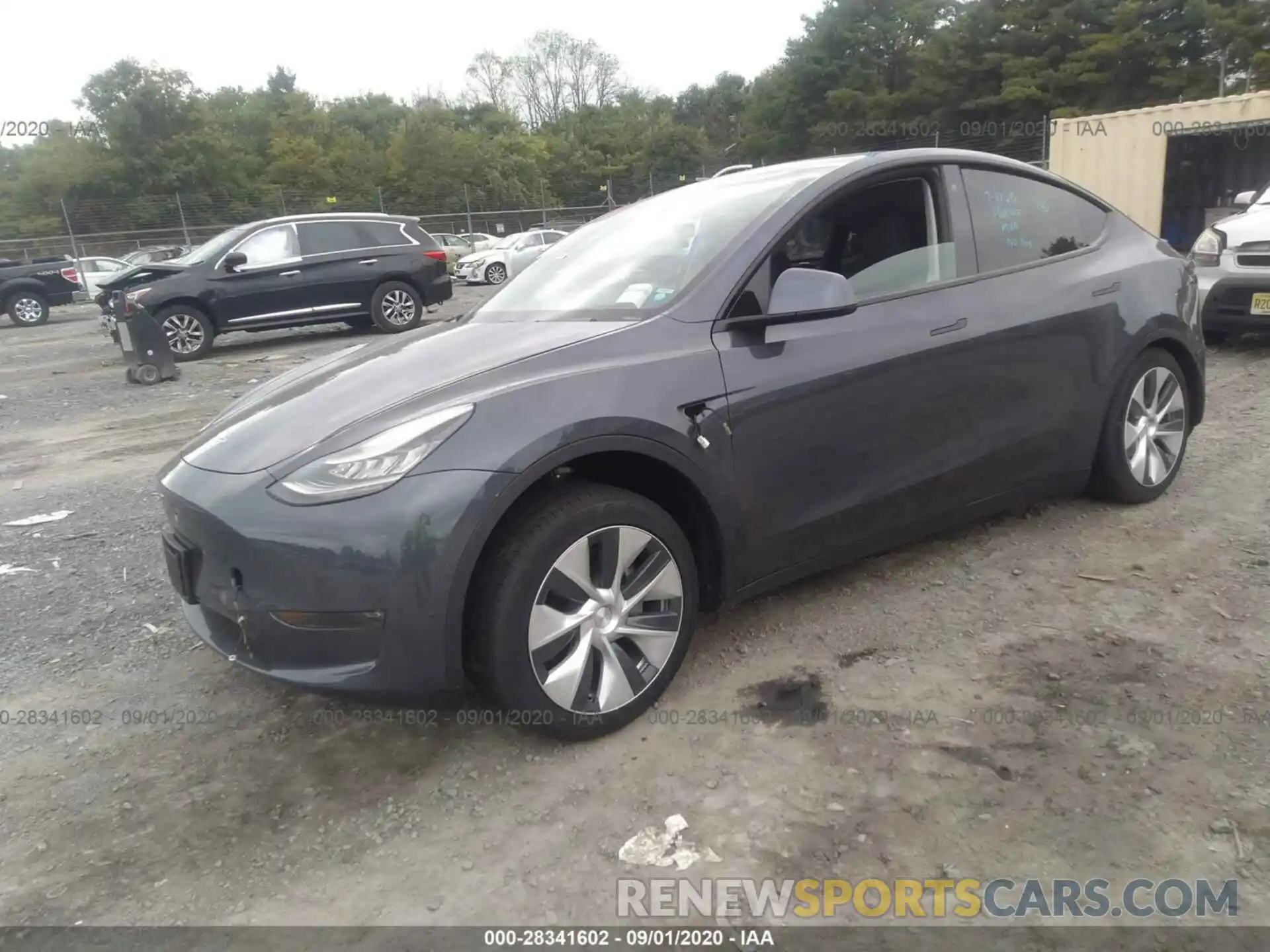 2 Photograph of a damaged car 5YJYGDEF5LF011388 TESLA MODEL Y 2020