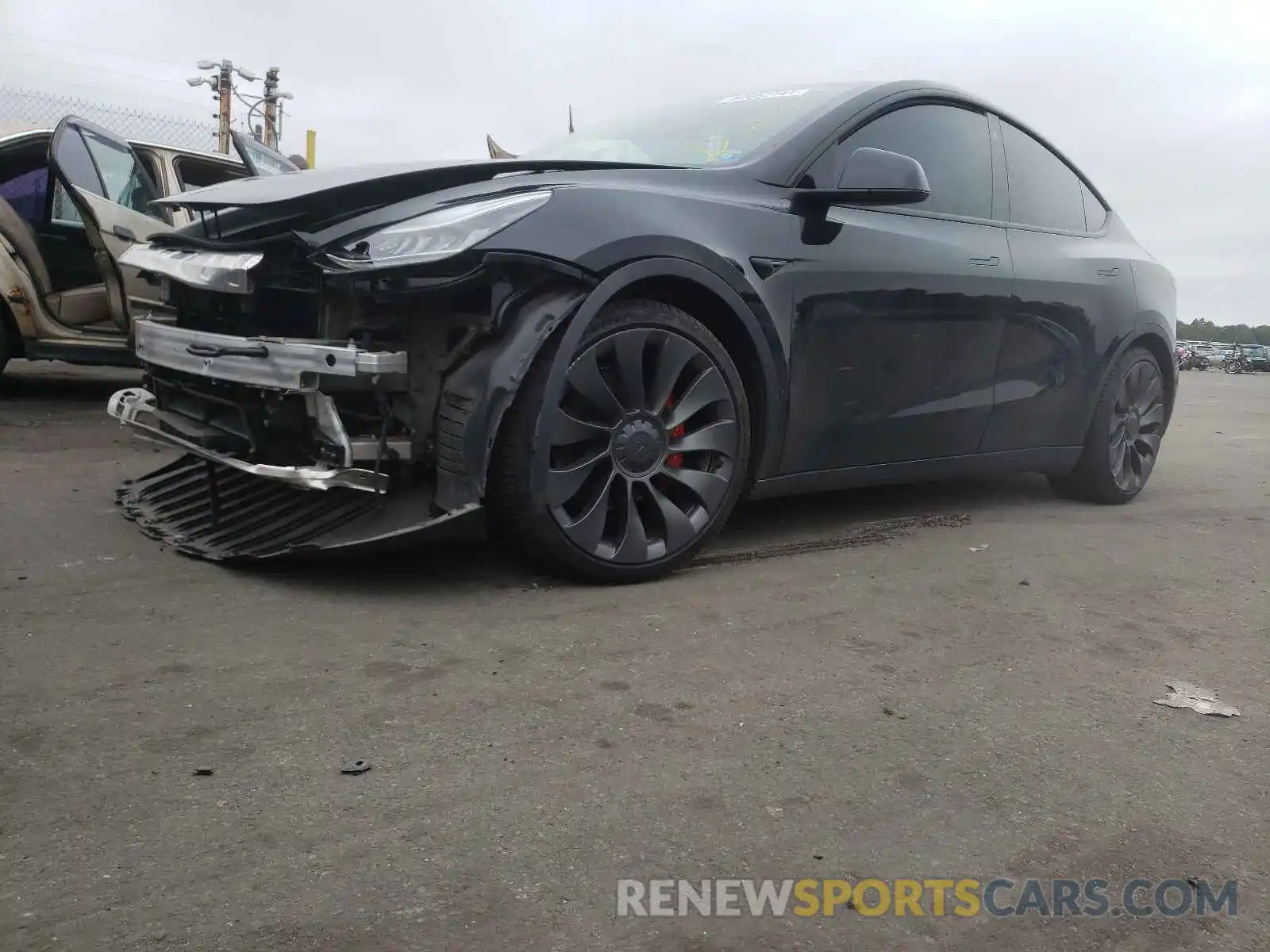 2 Photograph of a damaged car 5YJYGDEF5LF012153 TESLA MODEL Y 2020