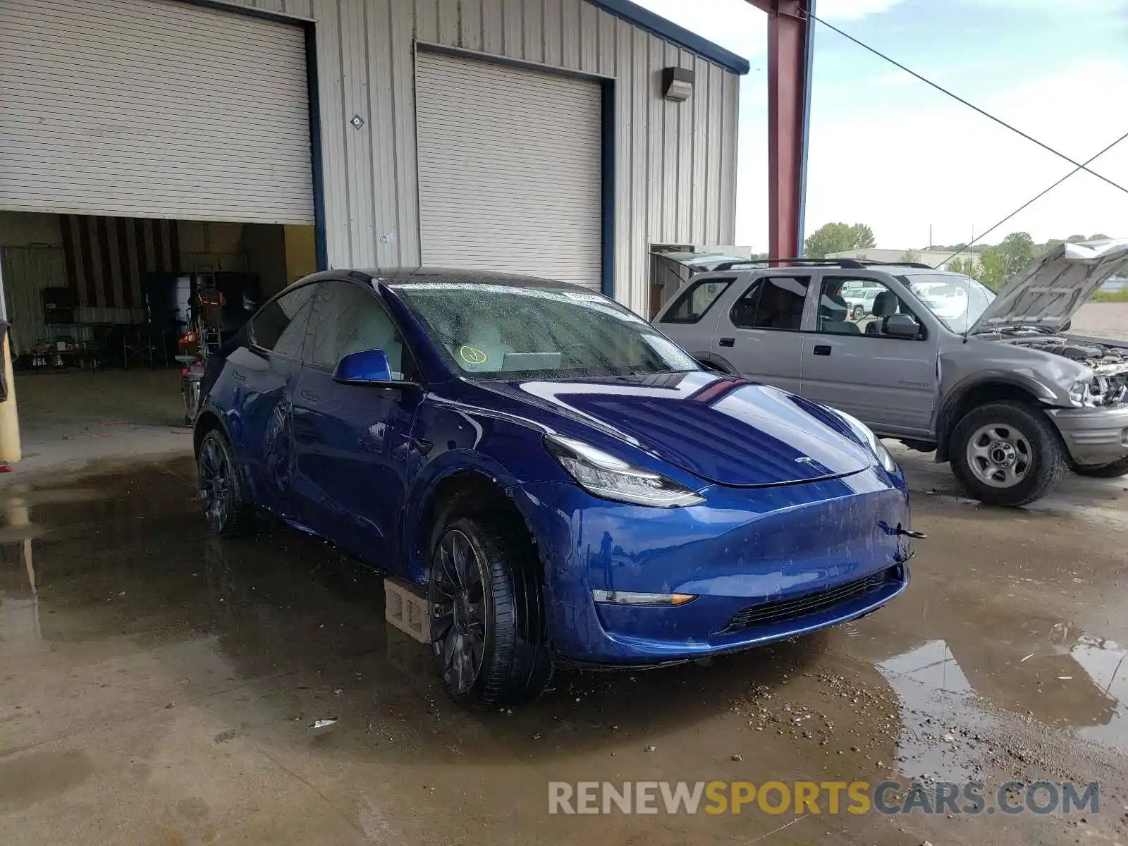 1 Photograph of a damaged car 5YJYGDEF5LF022942 TESLA MODEL Y 2020