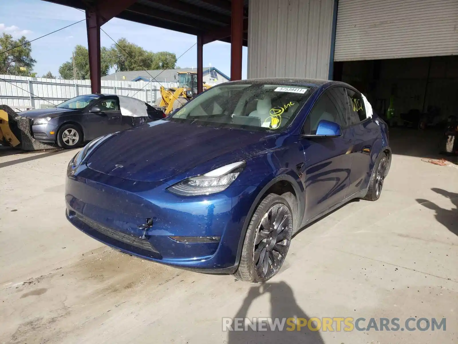 2 Photograph of a damaged car 5YJYGDEF5LF022942 TESLA MODEL Y 2020