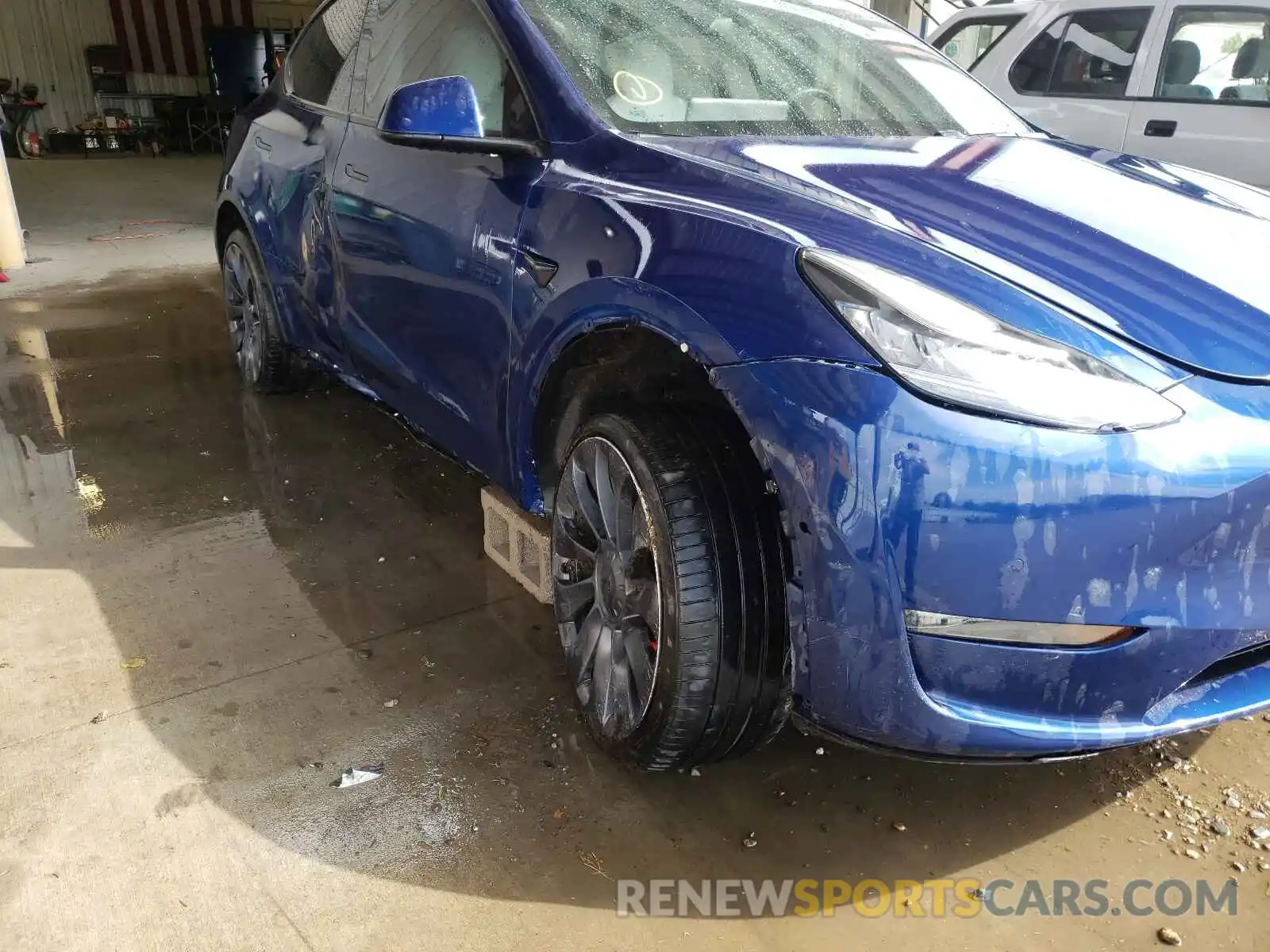 9 Photograph of a damaged car 5YJYGDEF5LF022942 TESLA MODEL Y 2020