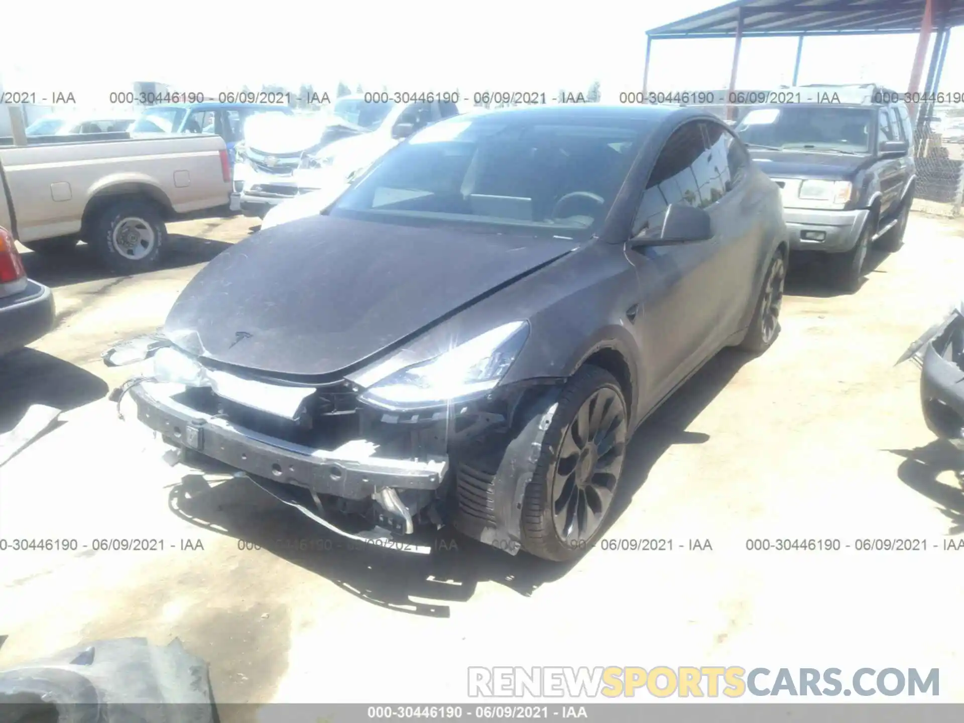 2 Photograph of a damaged car 5YJYGDEF5LF057190 TESLA MODEL Y 2020