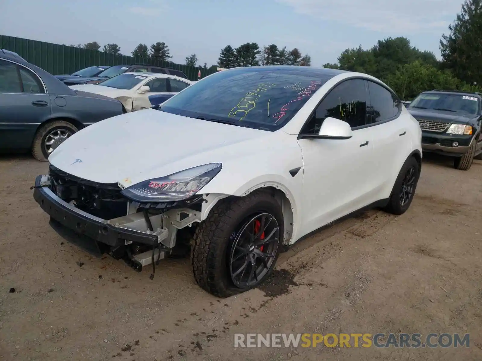 2 Photograph of a damaged car 5YJYGDEF6LF033769 TESLA MODEL Y 2020