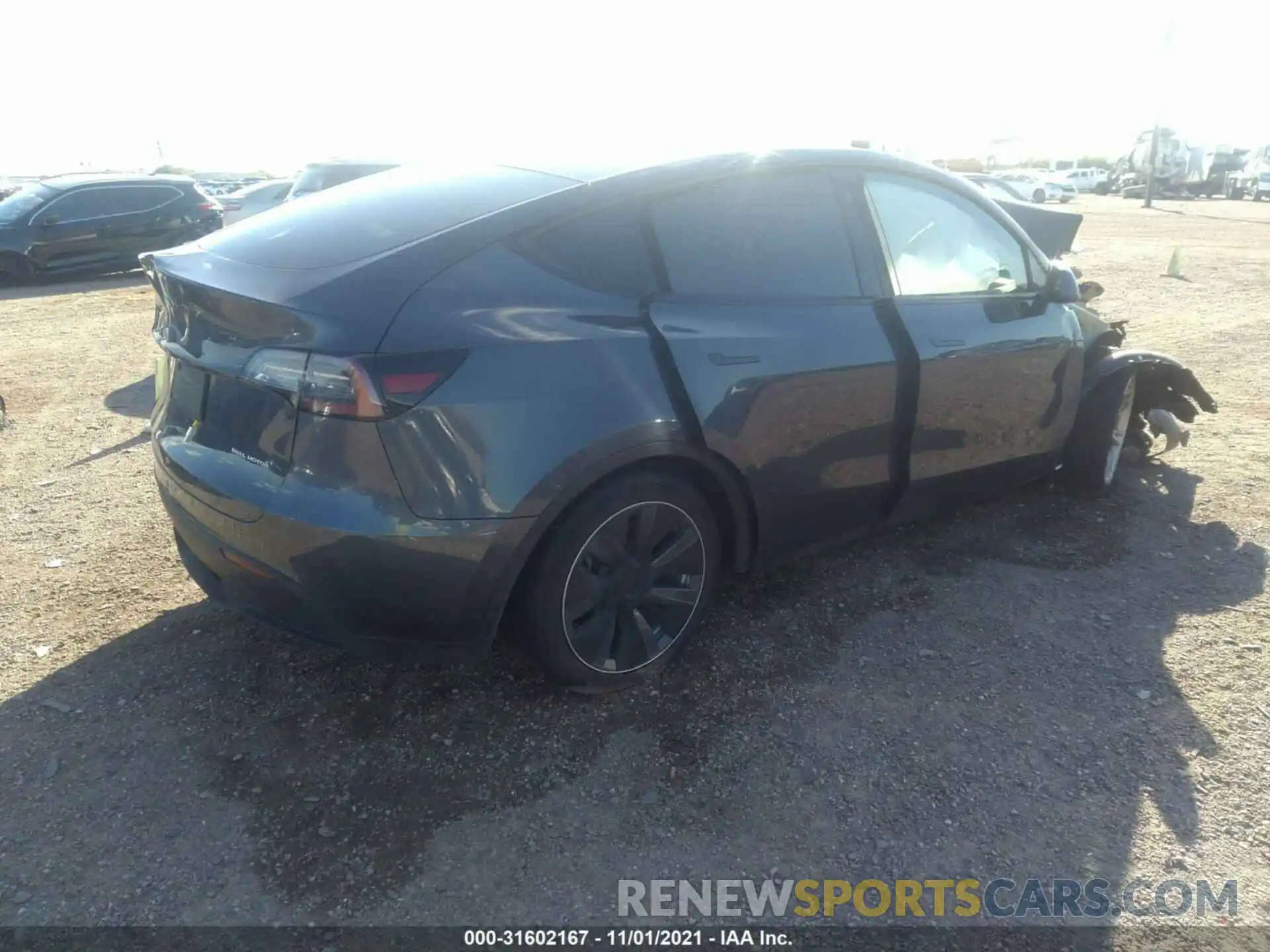 4 Photograph of a damaged car 5YJYGDEF7LF005821 TESLA MODEL Y 2020