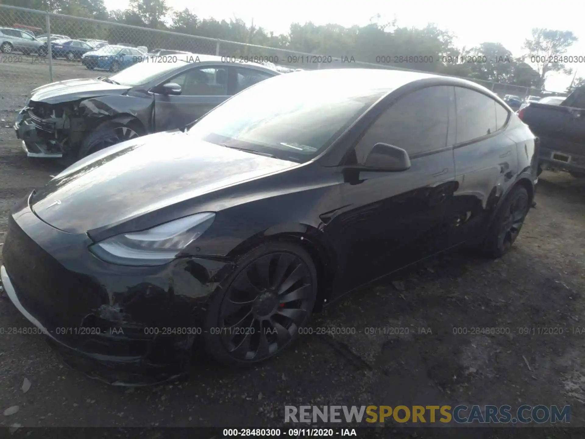 2 Photograph of a damaged car 5YJYGDEF7LF027902 TESLA MODEL Y 2020