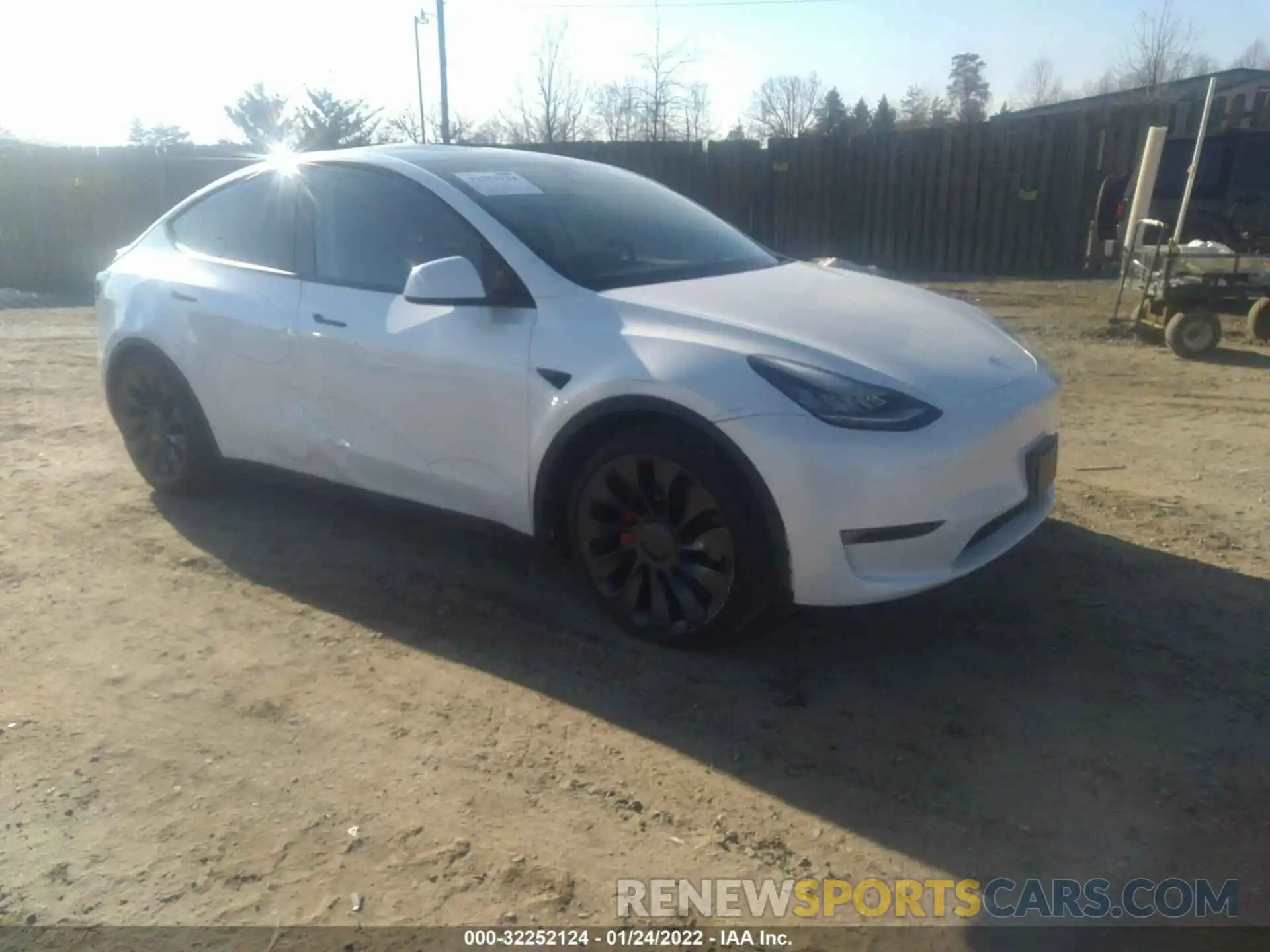 1 Photograph of a damaged car 5YJYGDEF7LF028063 TESLA MODEL Y 2020